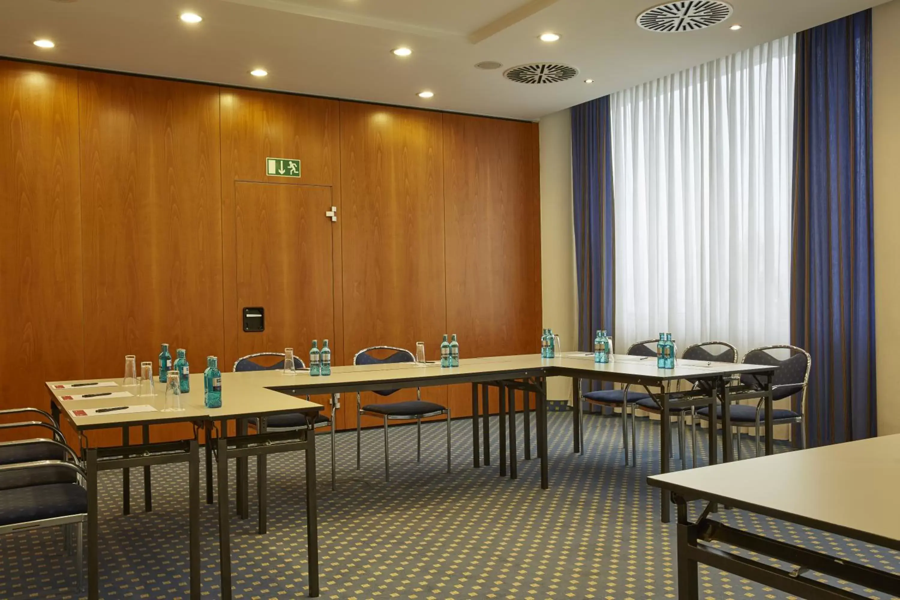 Meeting/conference room in H4 Hotel Kassel