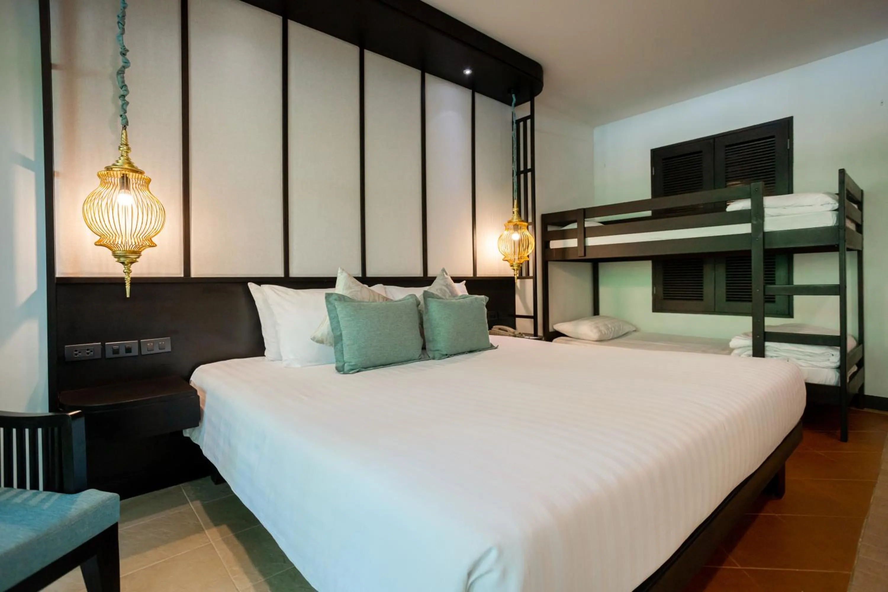 Bed in Ravindra Beach Resort & Spa - SHA Extra Plus