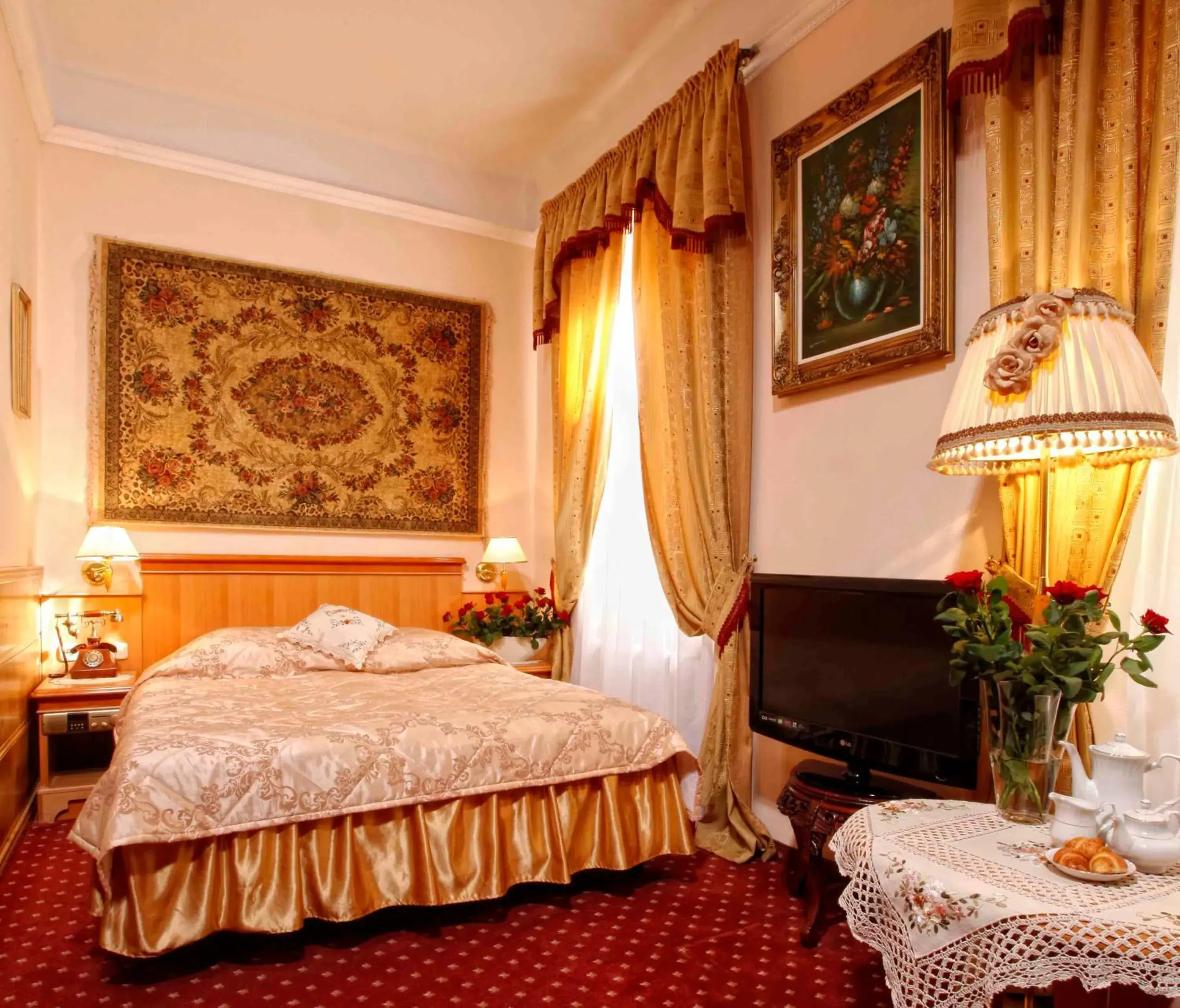 Photo of the whole room, Bed in Hotel Europejski