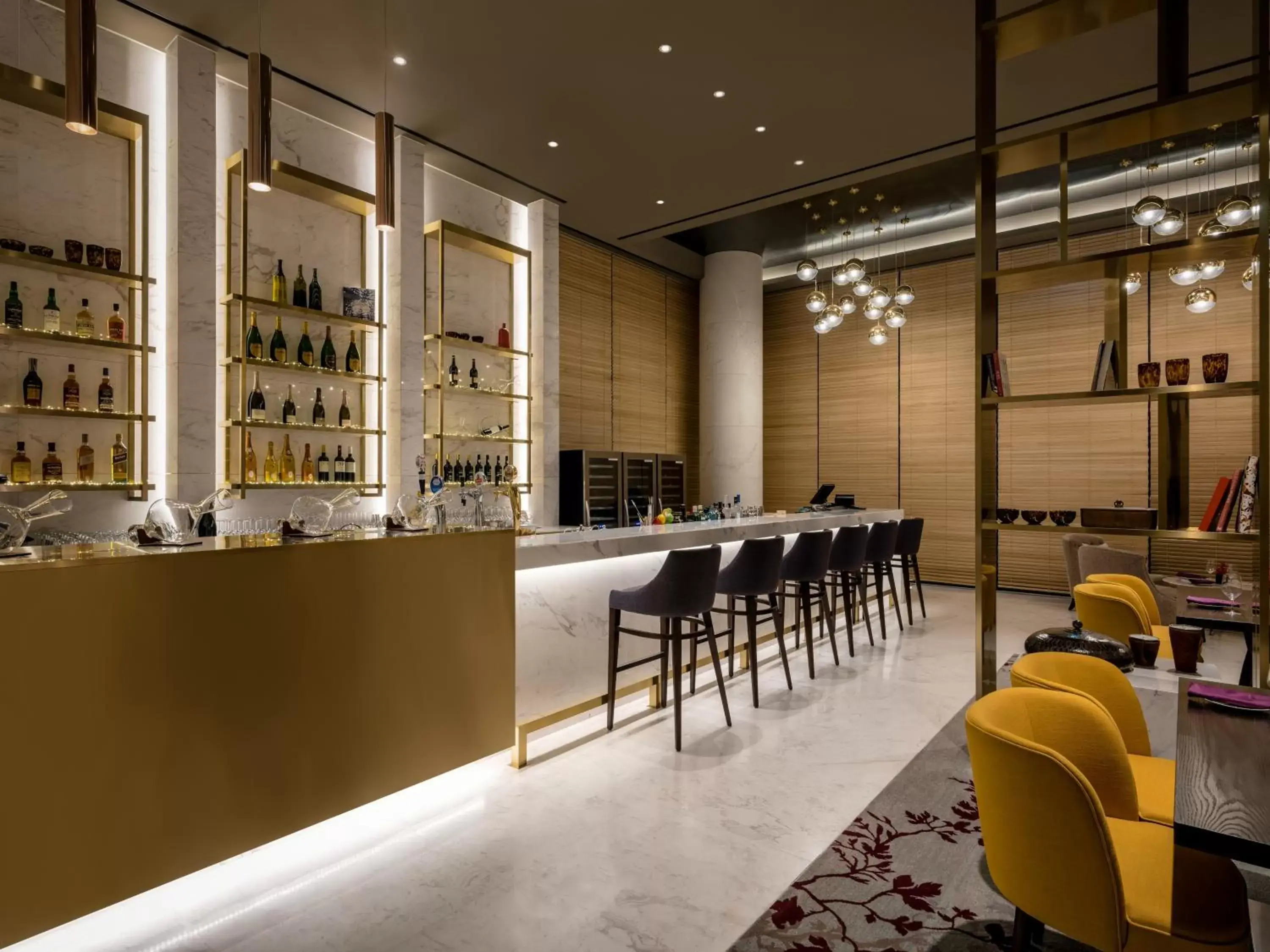 Lounge or bar in Grand Mercure Ambassador Hotel and Residences Seoul Yongsan