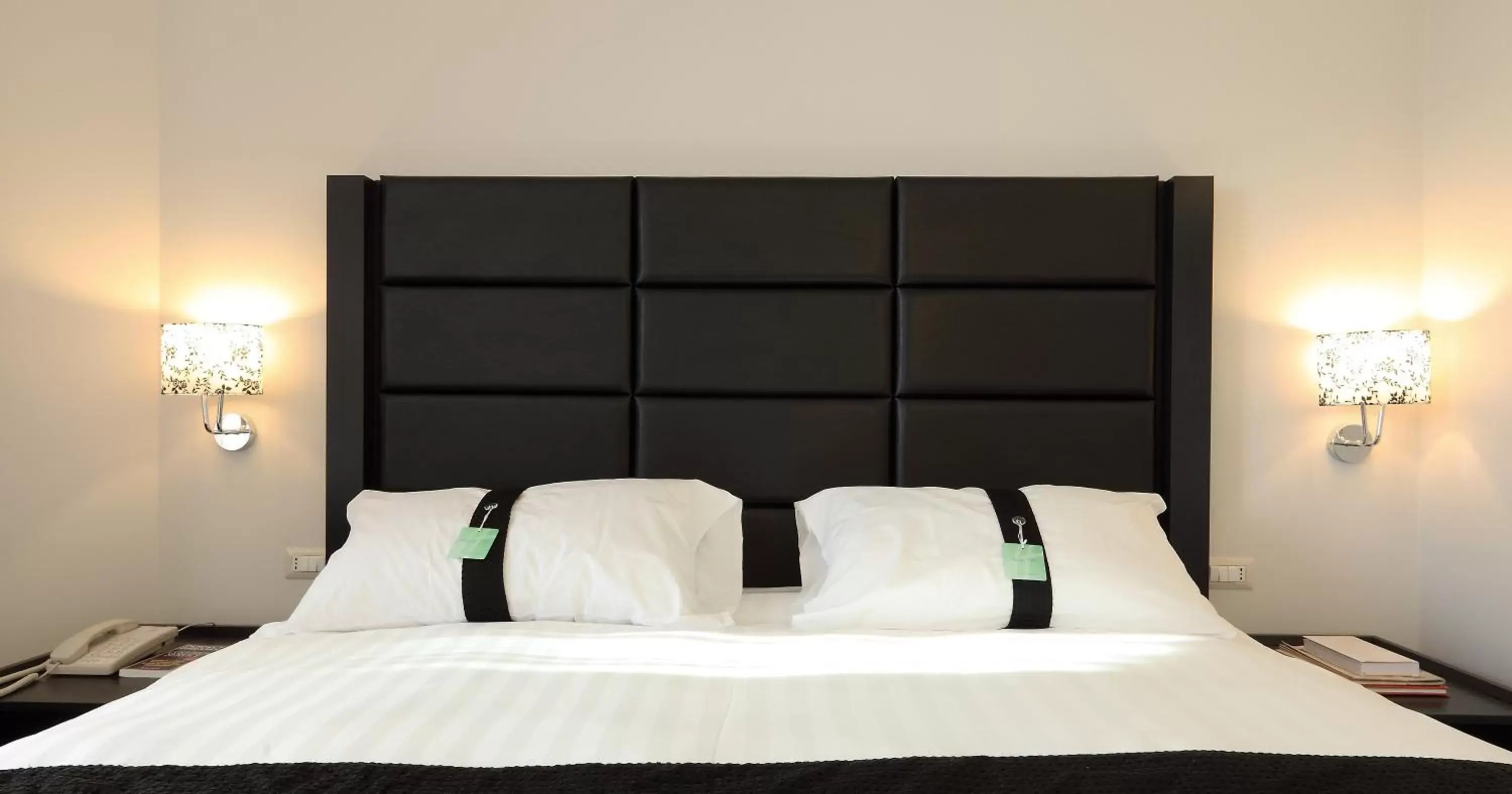 Executive King Room - Non-Smoking in Holiday Inn Genoa City by IHG Executive King Room - Non-Smoking in Holiday Inn Genoa City by IHG