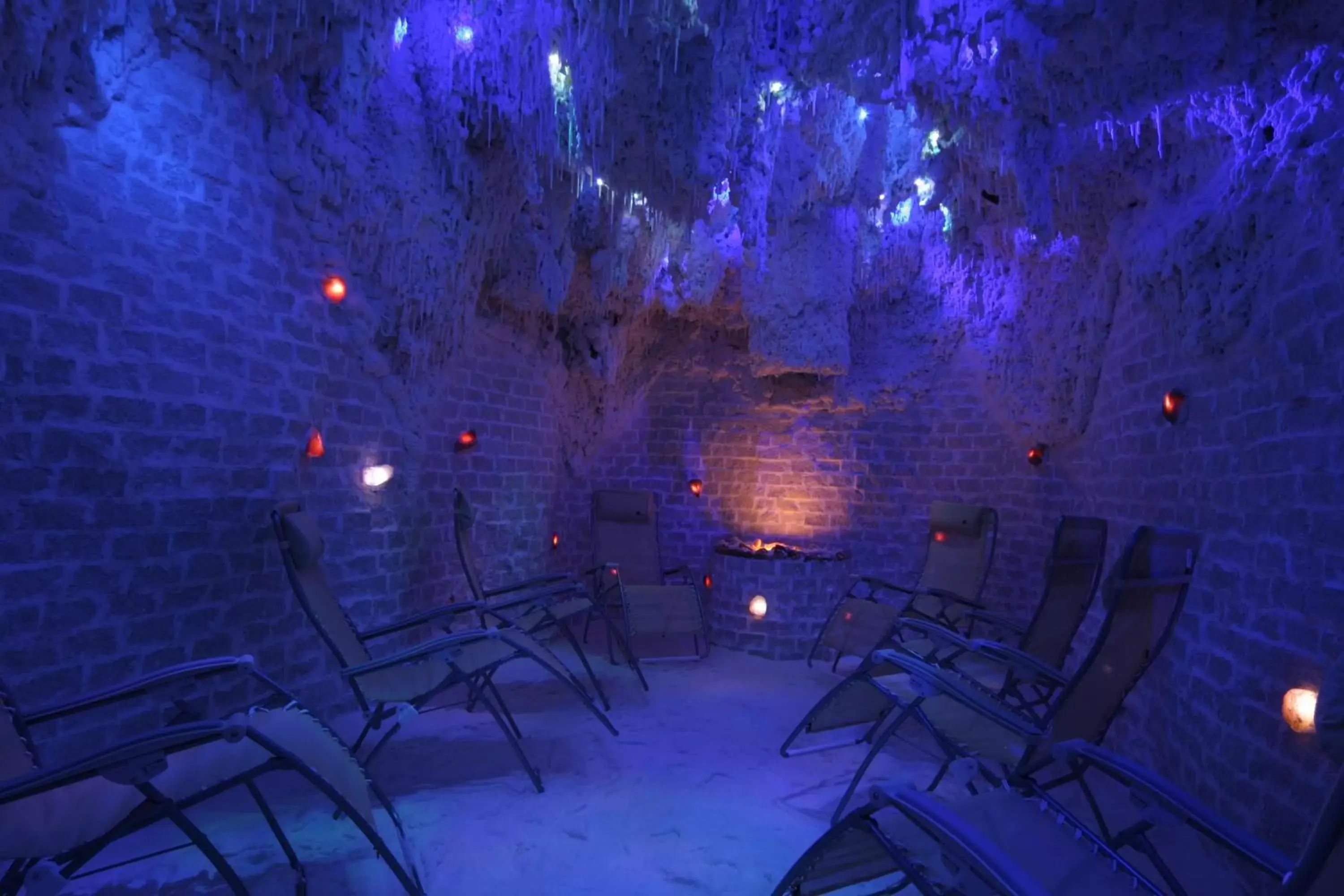 Spa and wellness centre/facilities in Danubius Hotel Helia Spa and wellness centre/facilities in Danubius Hotel Helia