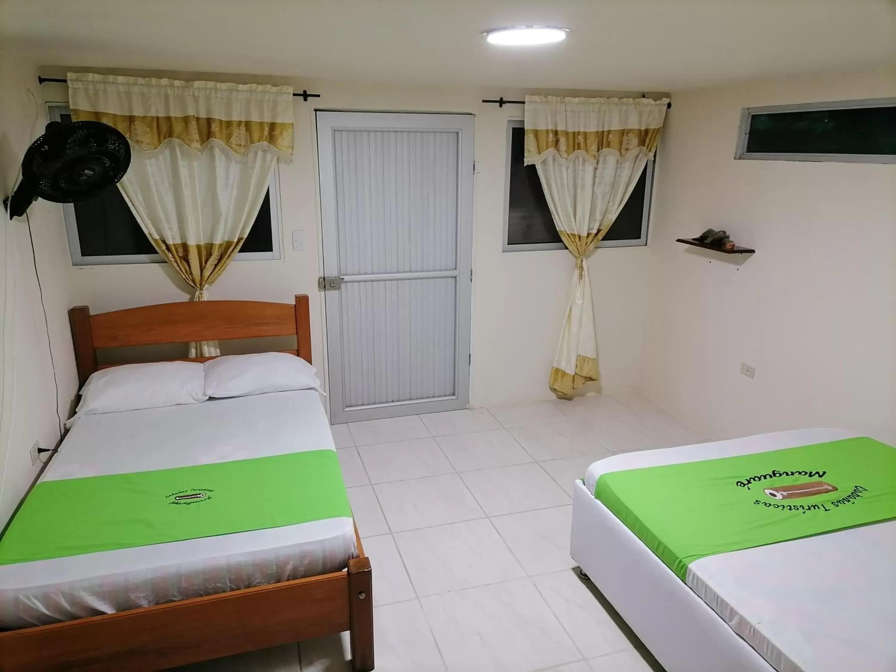 Family Room with Private Bathroom - single occupancy in Ecocabañas Manguare Family Room with Private Bathroom - single occupancy in Ecocabañas Manguare
