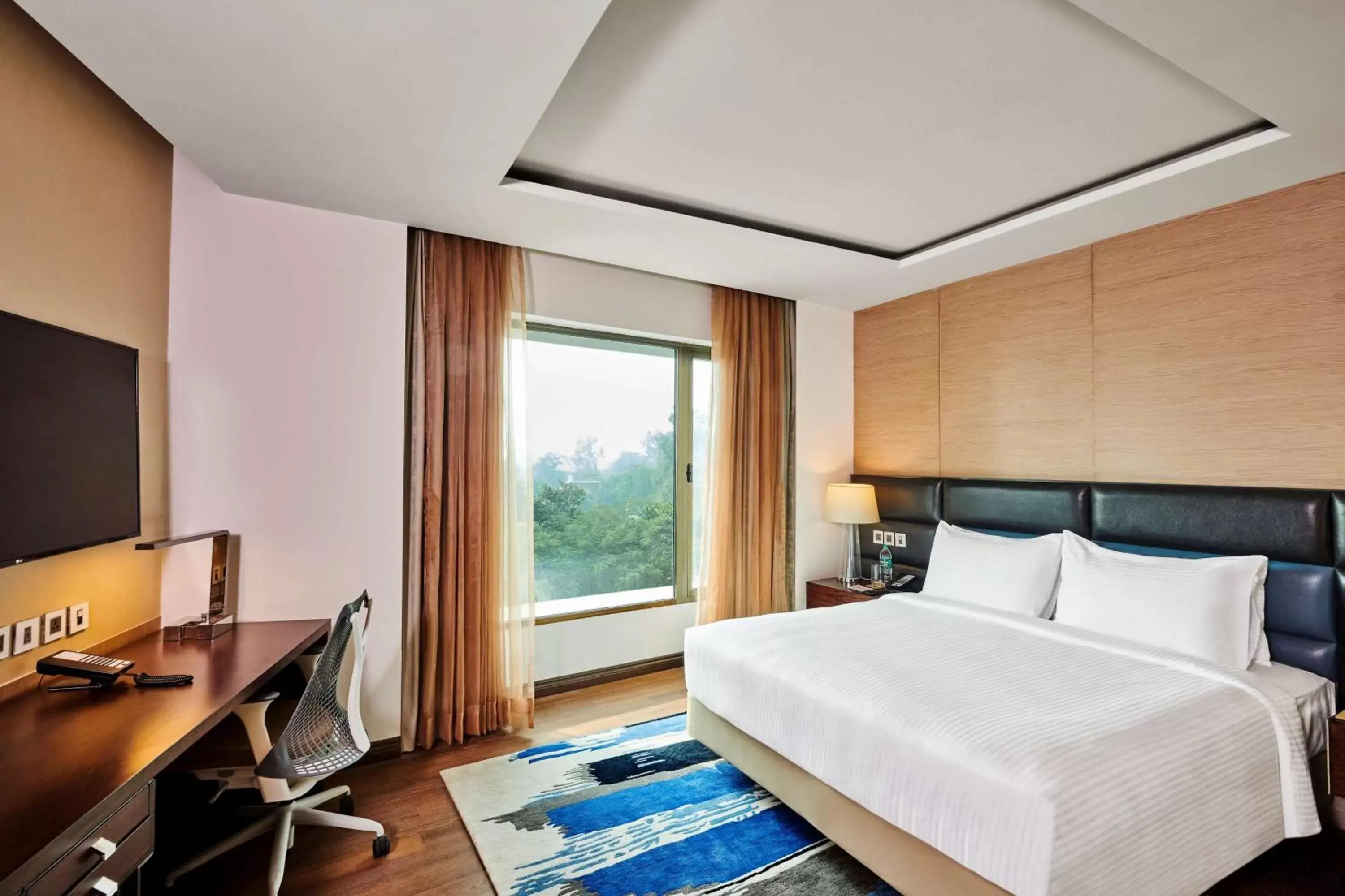 Bedroom in Hilton Garden Inn Lucknow