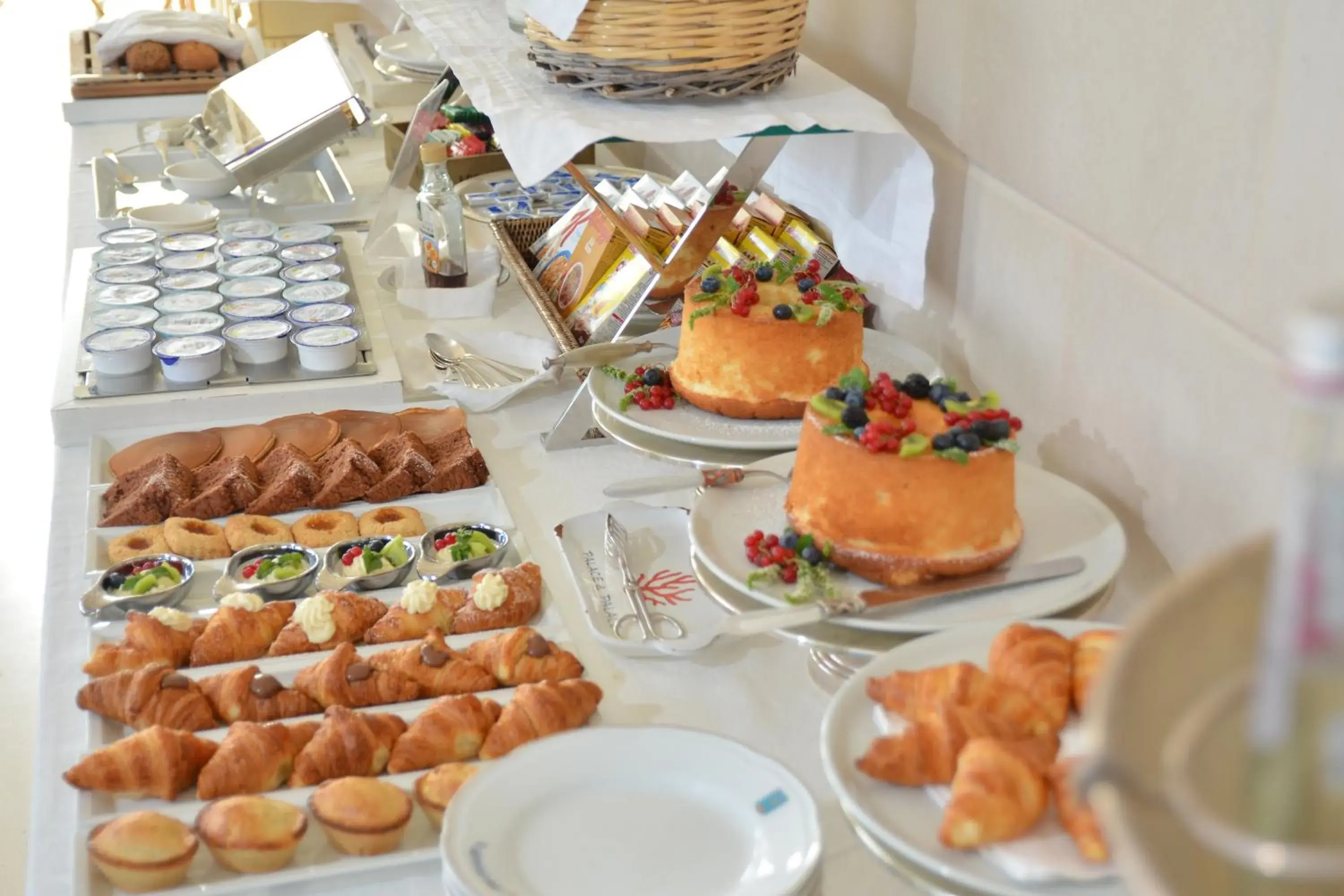 Buffet breakfast in Palazzo del Corso - Boutique Hotel