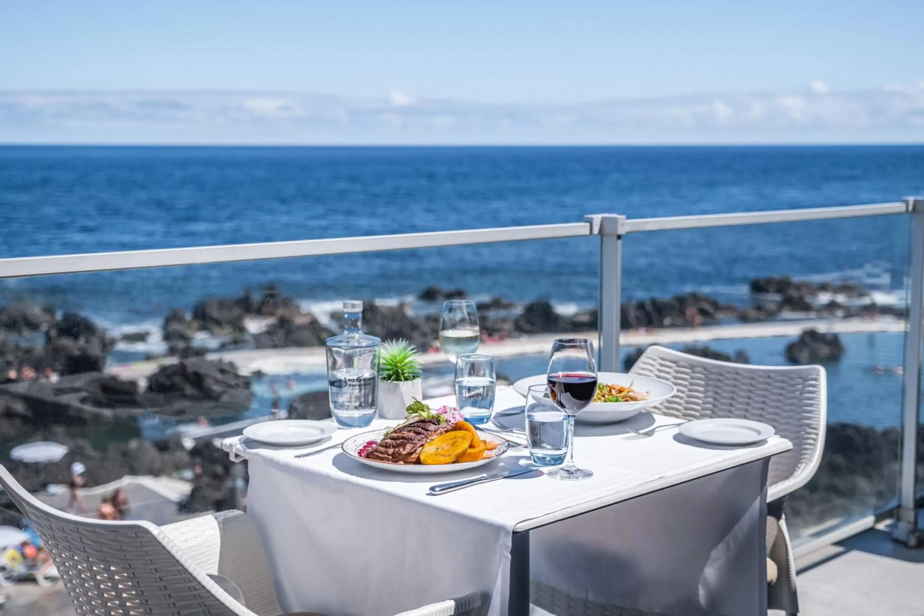 Restaurant/places to eat in Aqua Natura Madeira