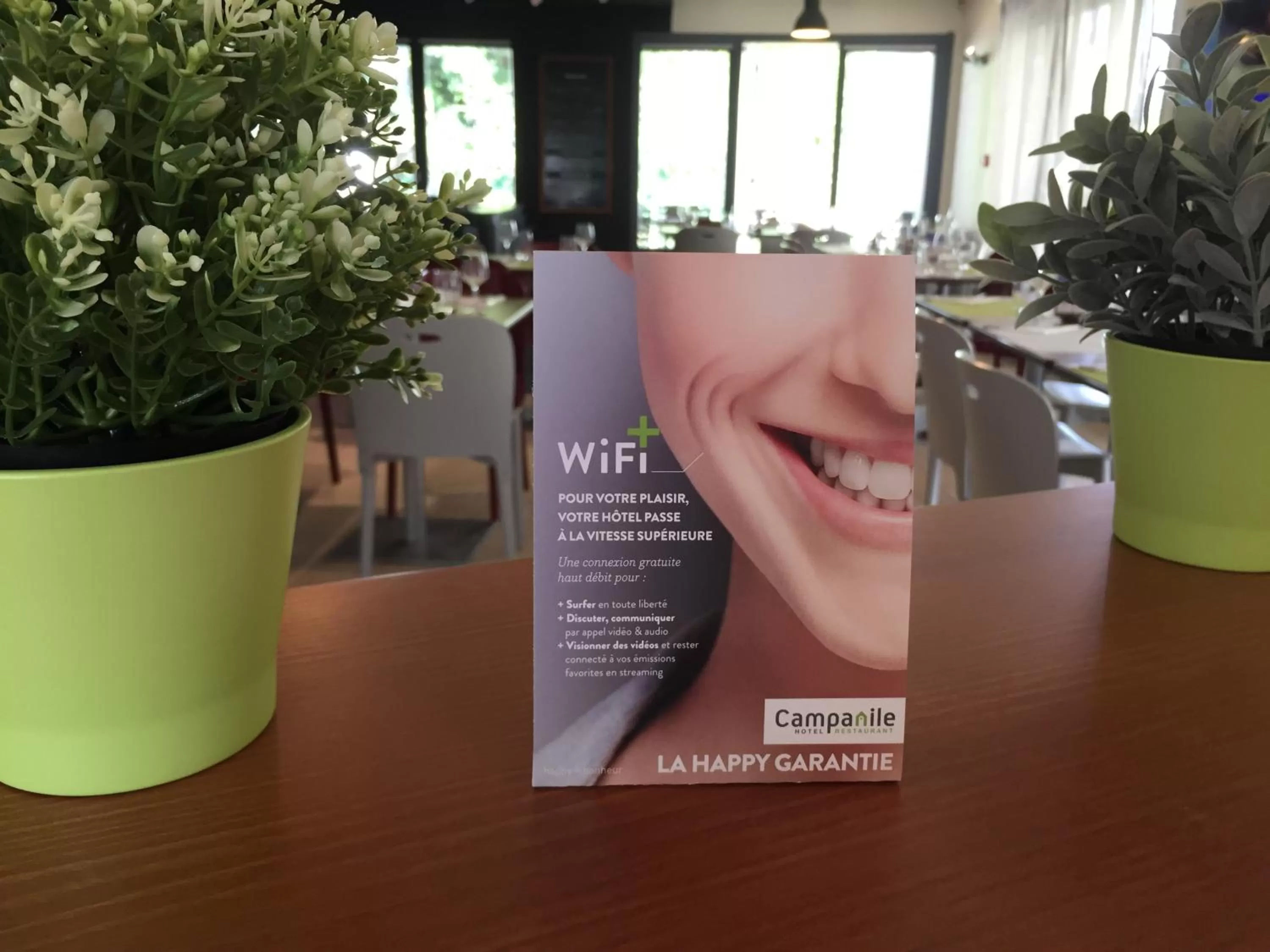 TV and multimedia in Campanile Saint-Brieuc Langueux