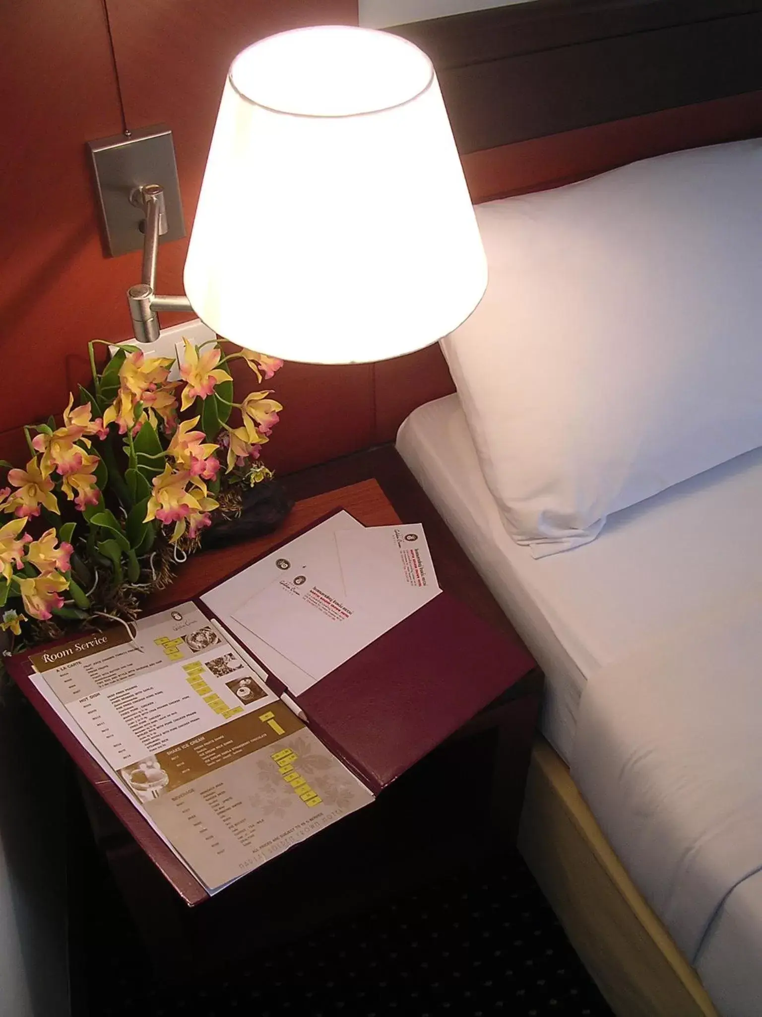 Decorative detail, Bed in Hatyai Golden Crown Hotel