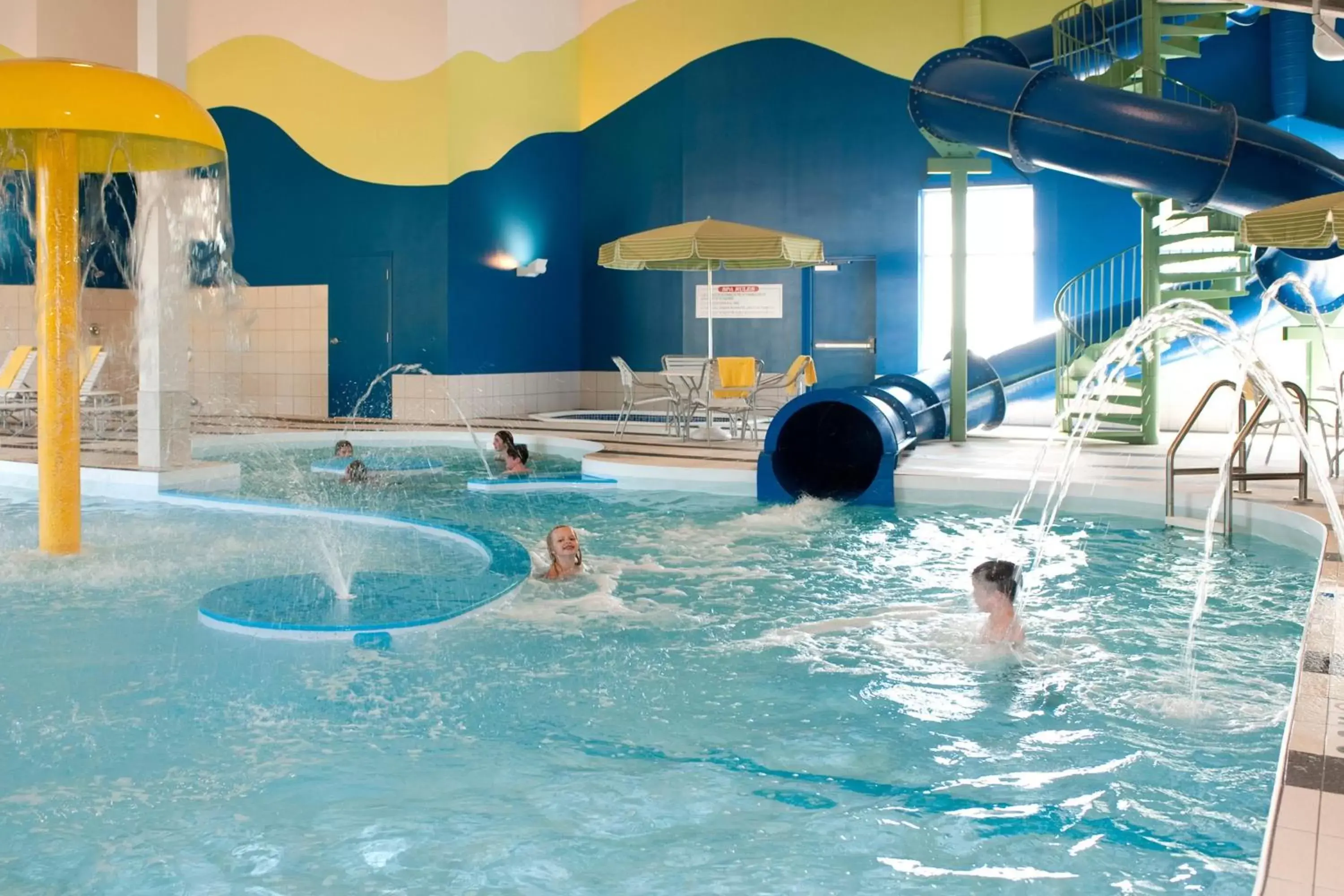 Swimming Pool in Residence Inn by Marriott Winnipeg