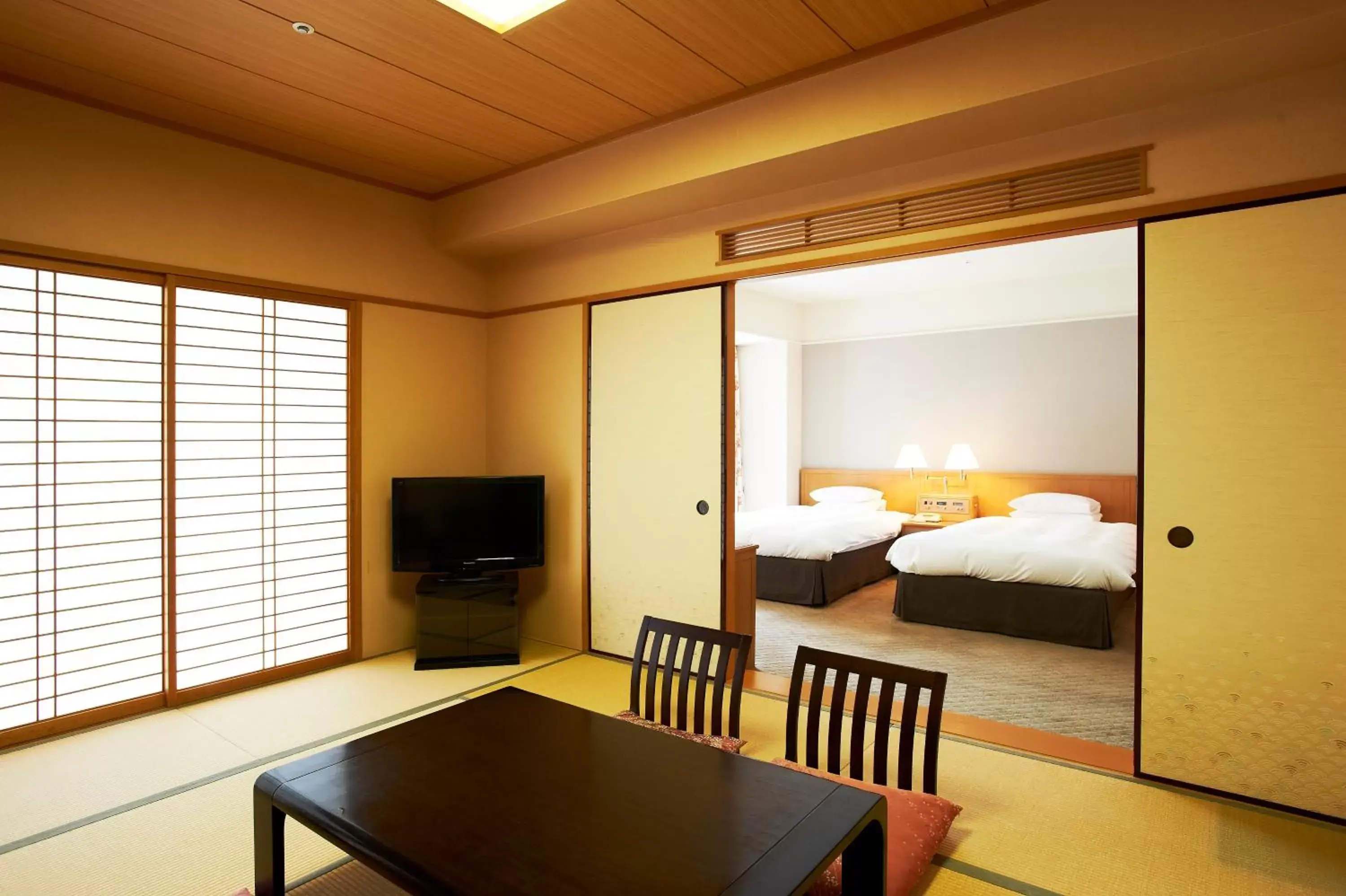 Photo of the whole room in Kobe Portopia Hotel