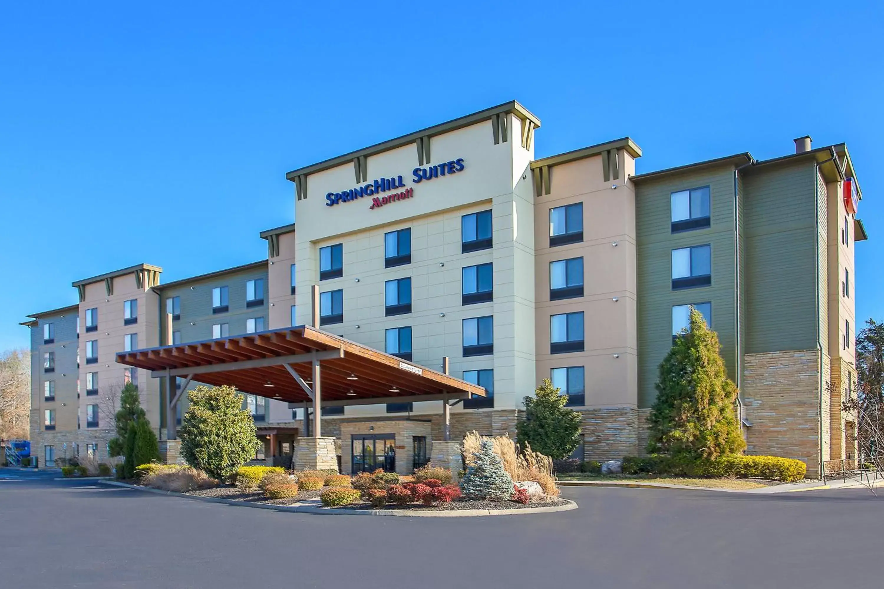 Property Building in SpringHill Suites Pigeon Forge