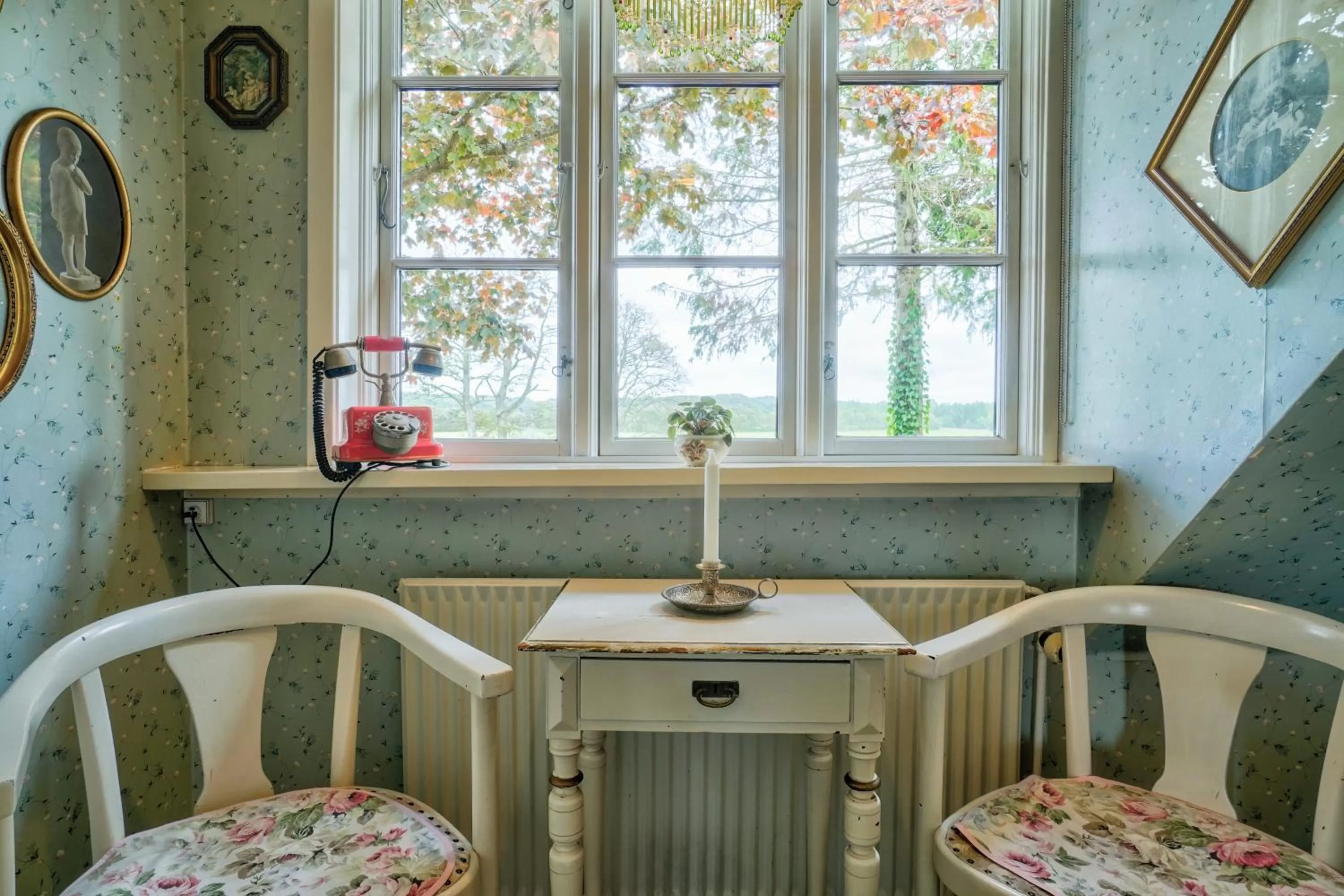 Living room in Svostrup Kro