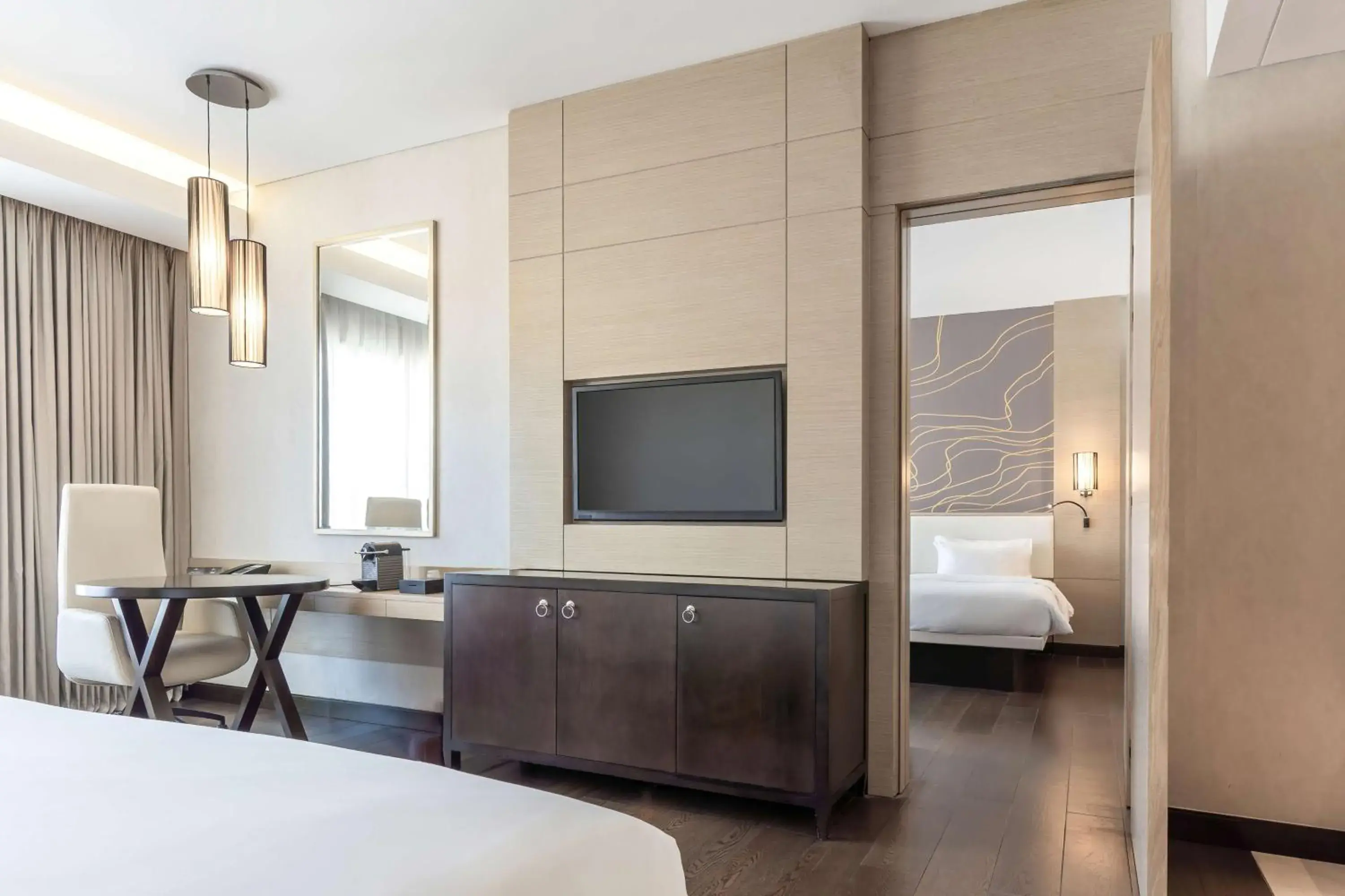 Photo of the whole room, Bed in Radisson Collection Muscat, Hormuz Grand Photo of the whole room, Bed in Radisson Collection Muscat, Hormuz Grand