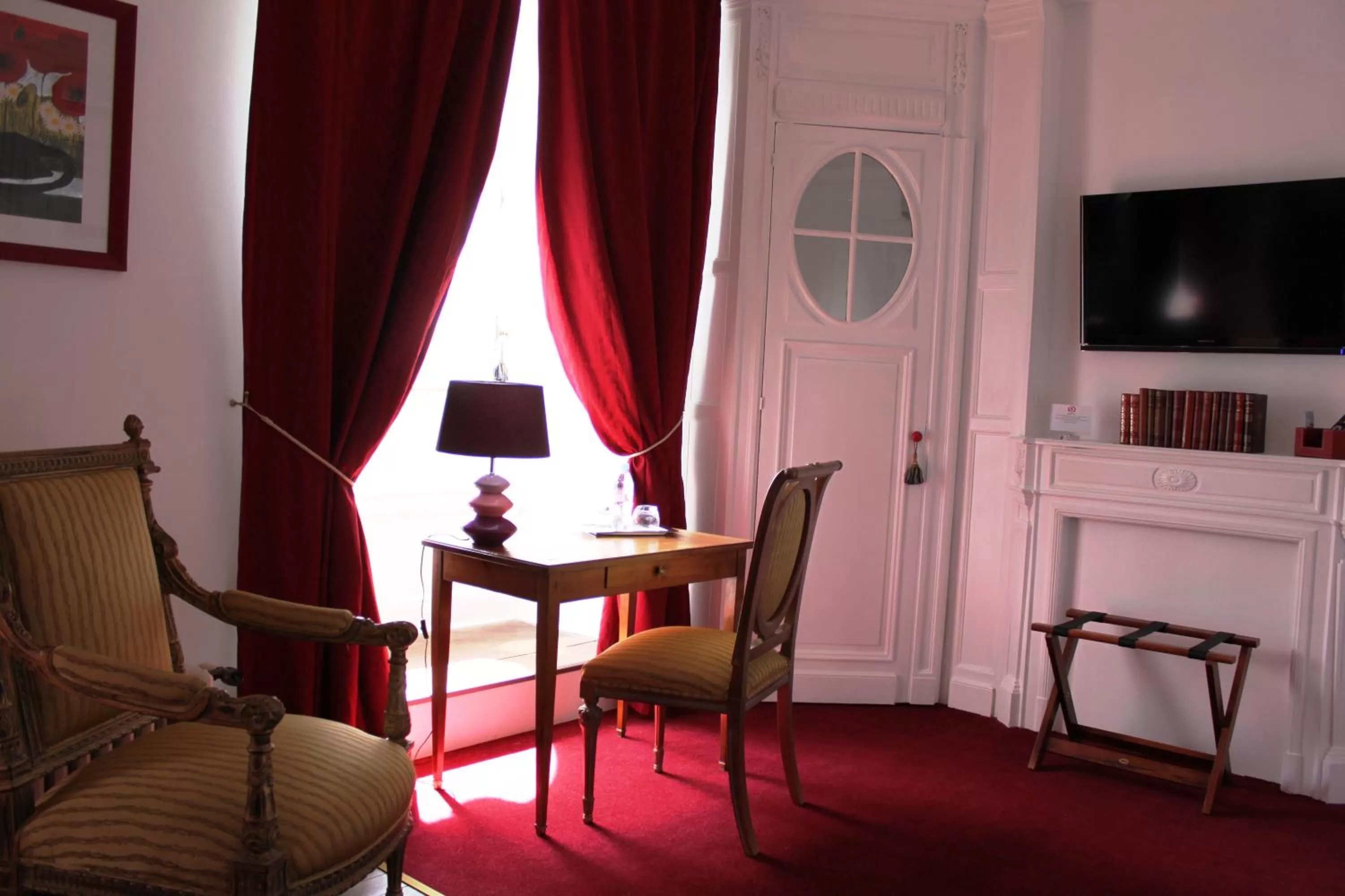 Photo of the whole room in Résidence et Chambres d'Hôtes de La Porte d'Arras