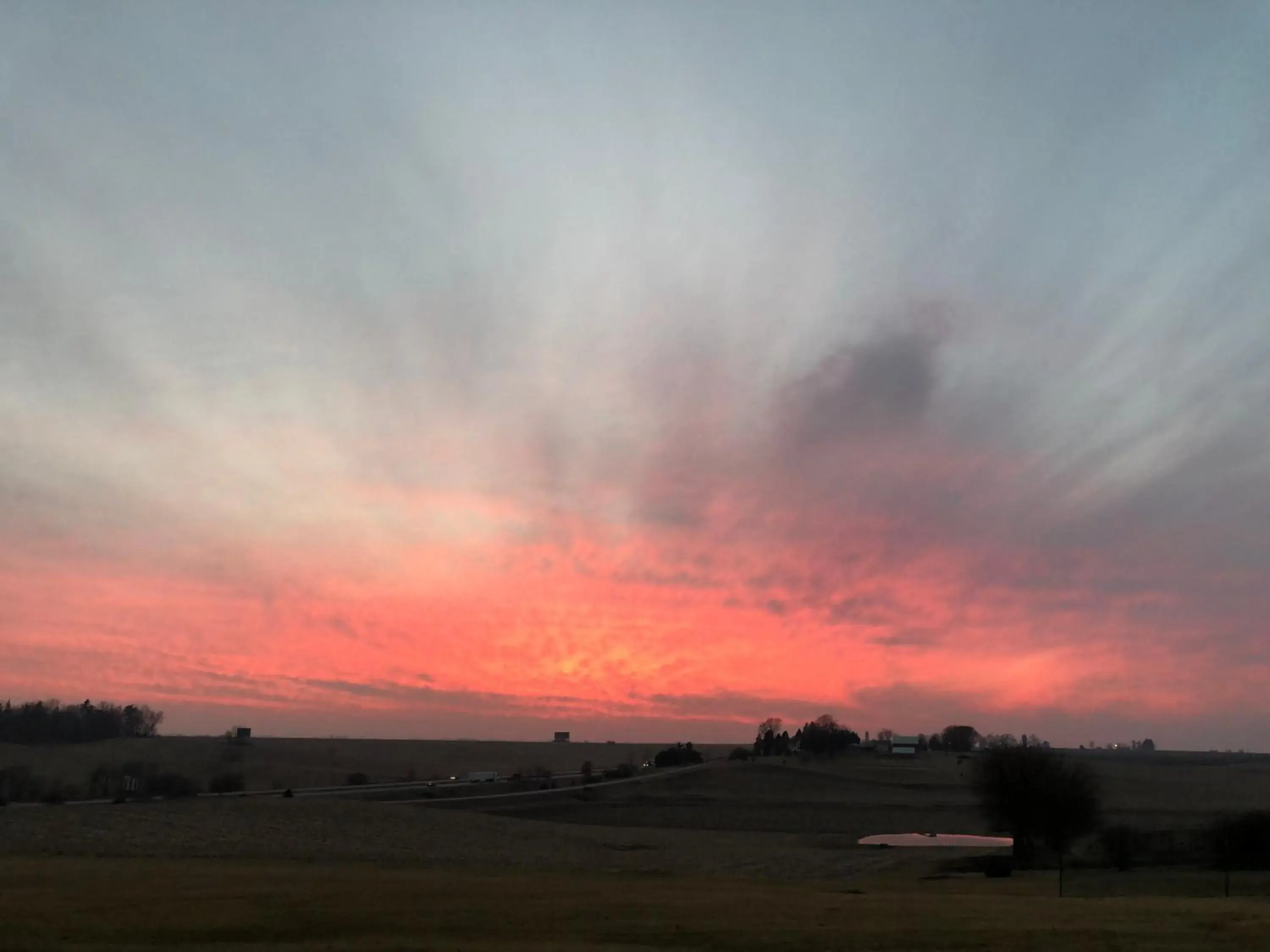 Sunset, Sunrise/Sunset in Crest Country Inn