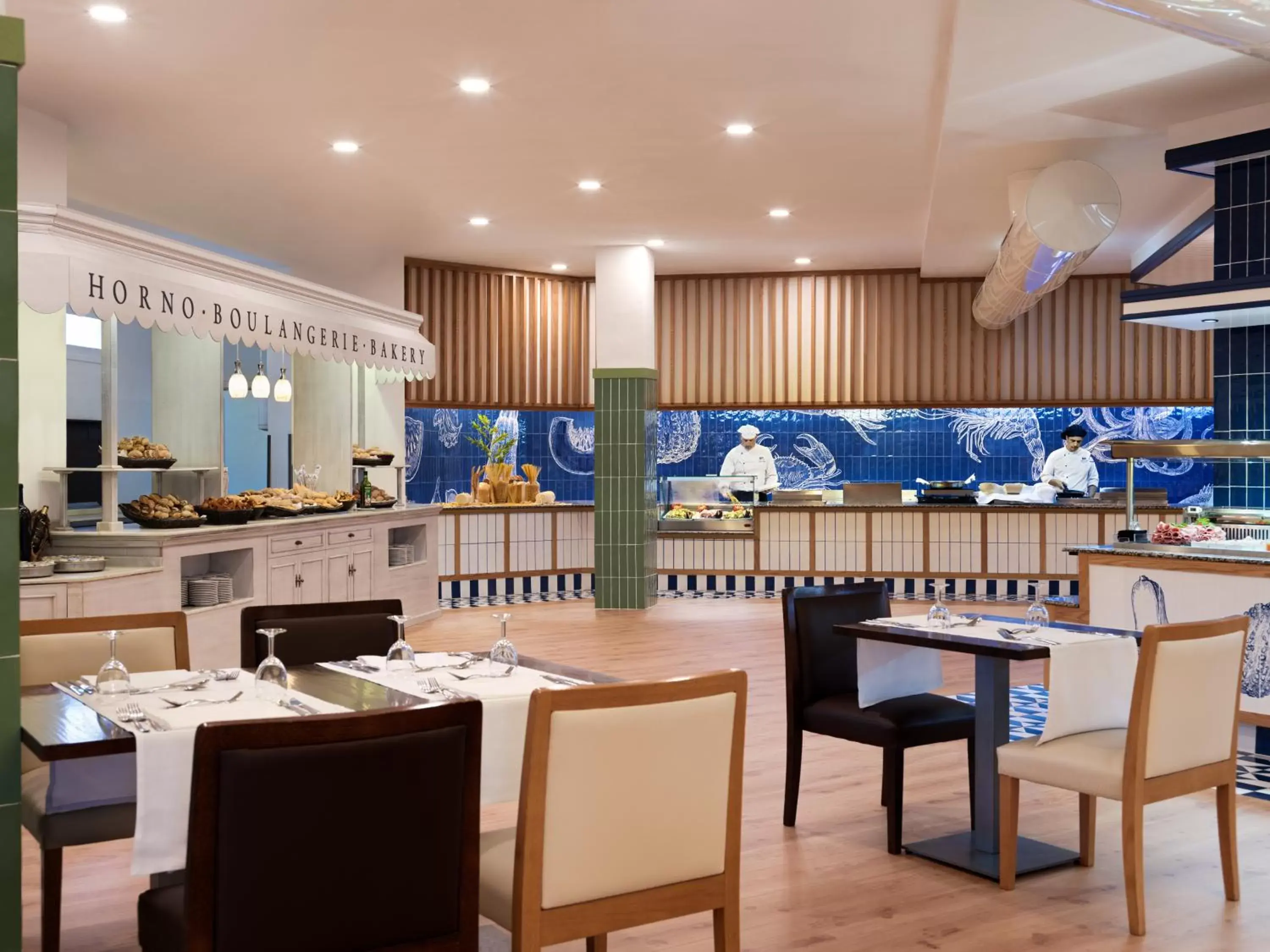 Restaurant/places to eat in H10 Las Palmeras Restaurant/places to eat in H10 Las Palmeras