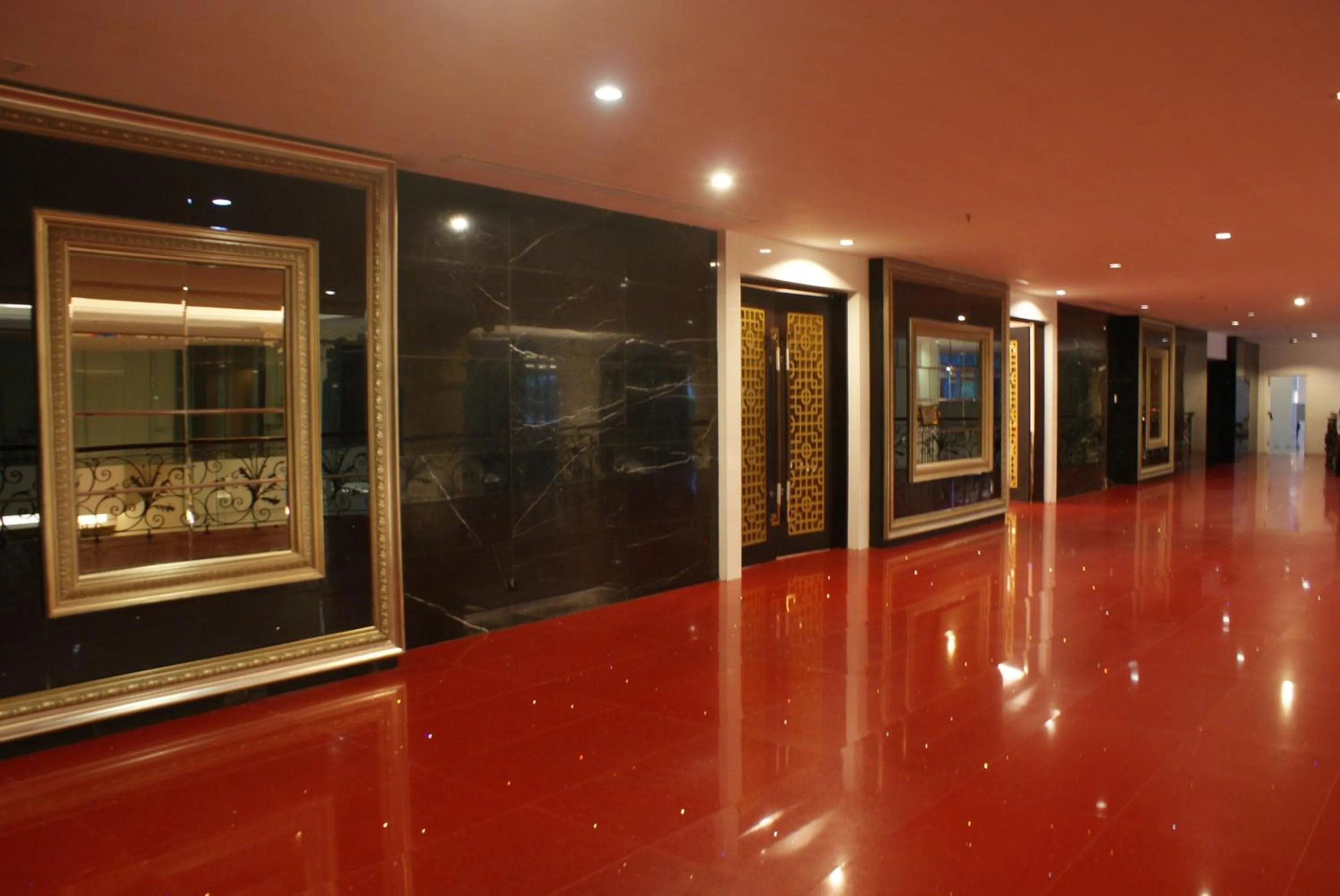 Banquet/Function facilities in Merlynn Park Hotel