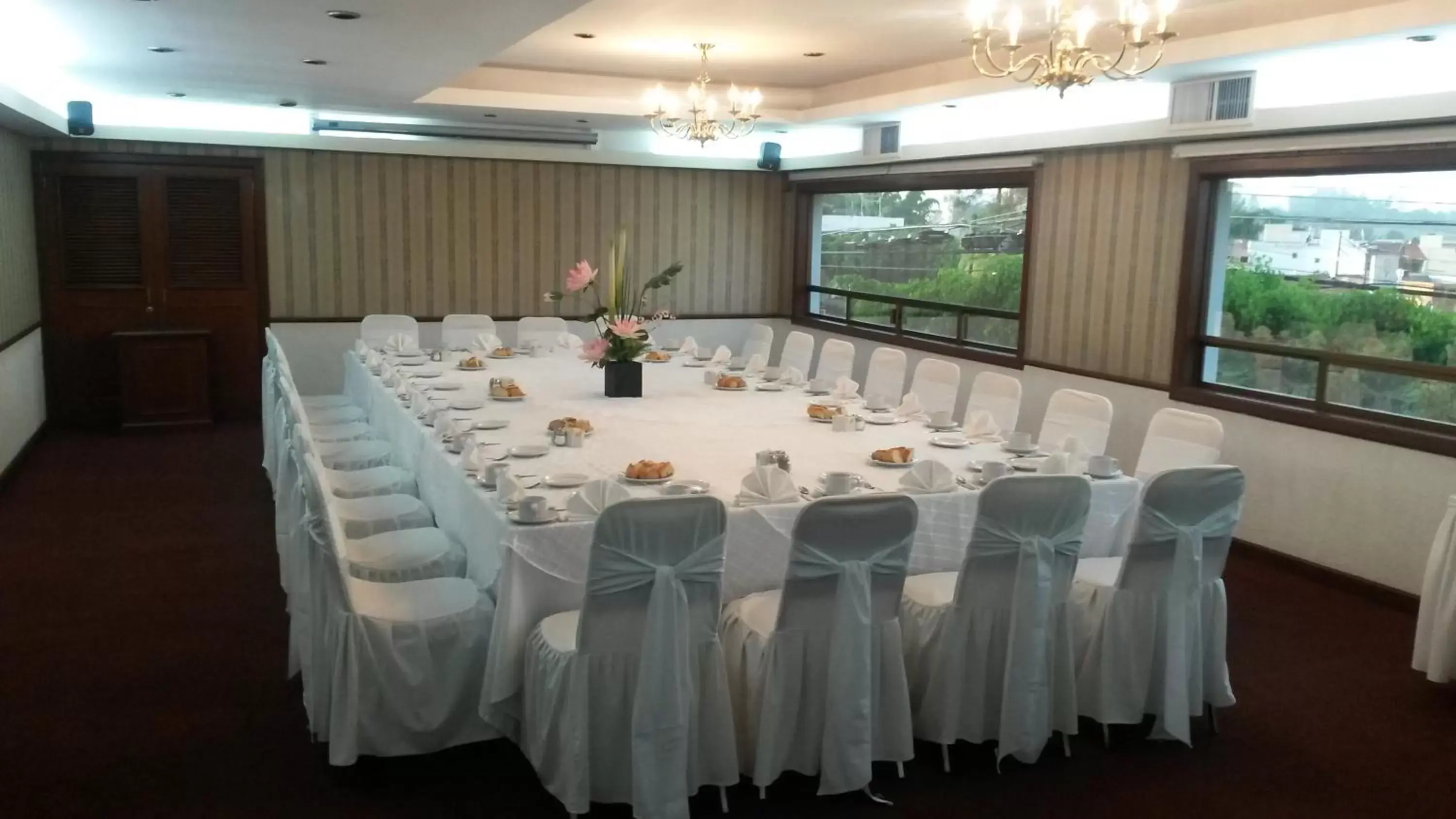 Banquet/Function facilities, Banquet Facilities in Country Plaza