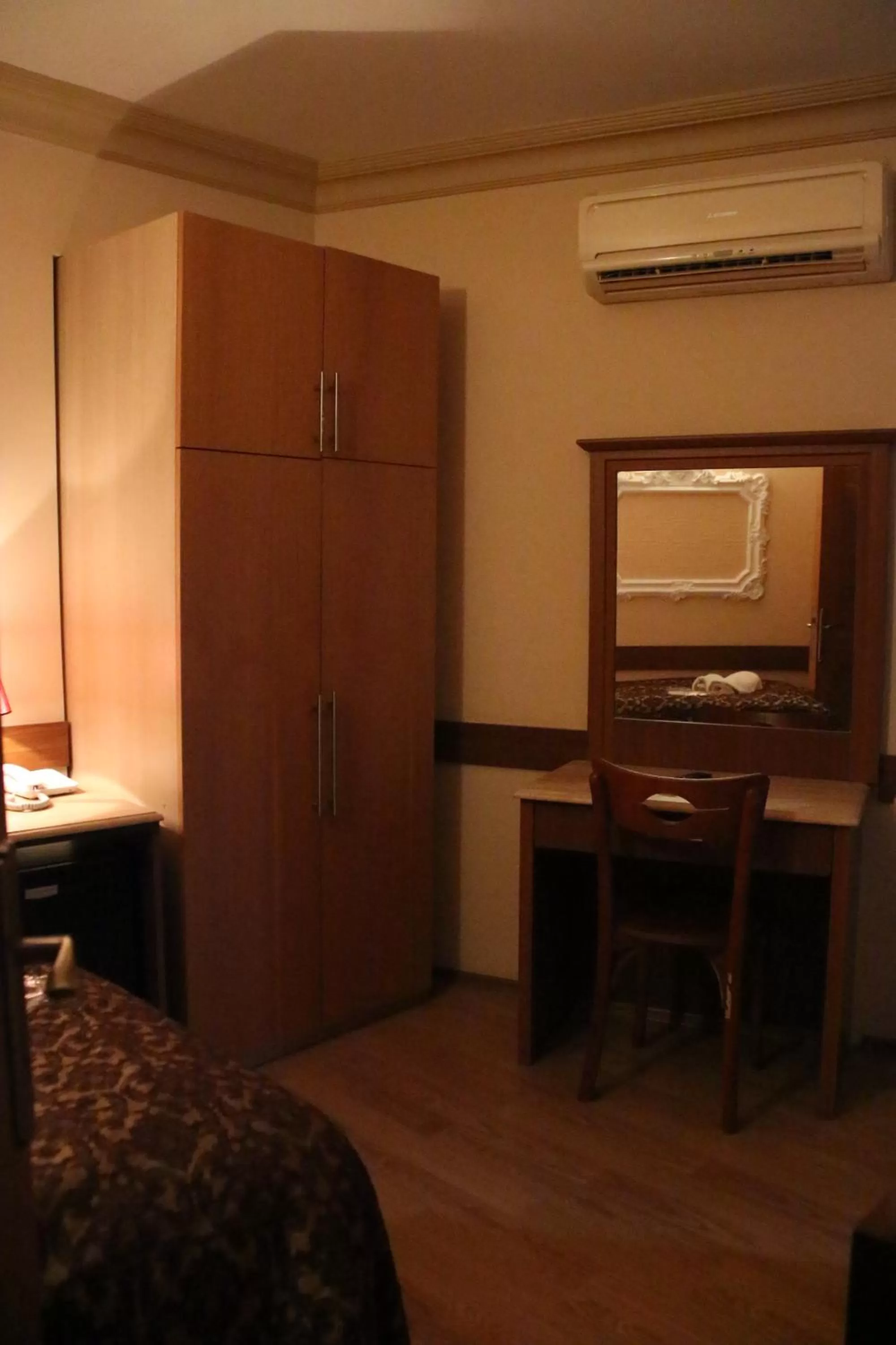 Bed in Grand Peninsula Hotel