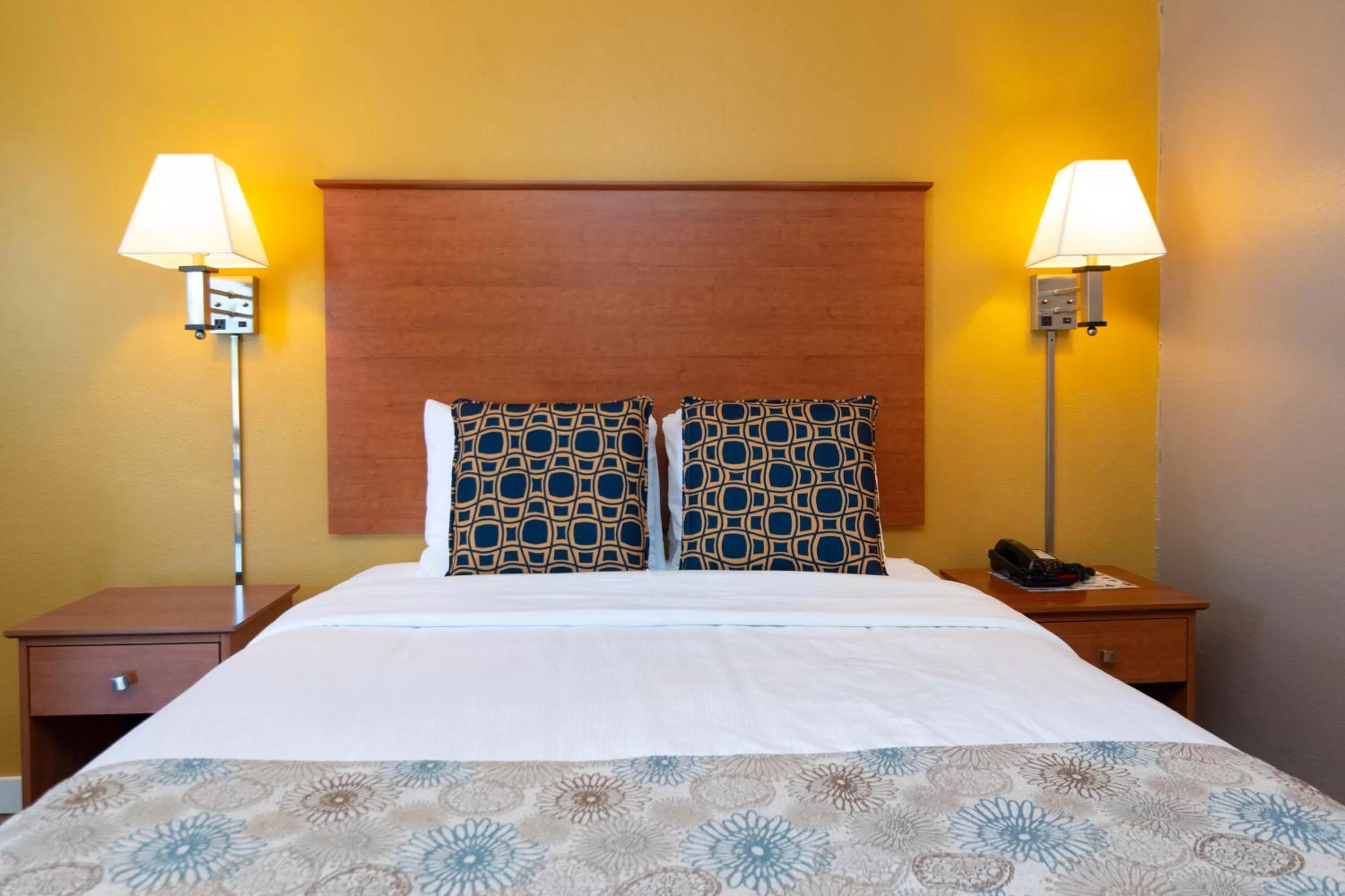 Nordic Inn and Suites