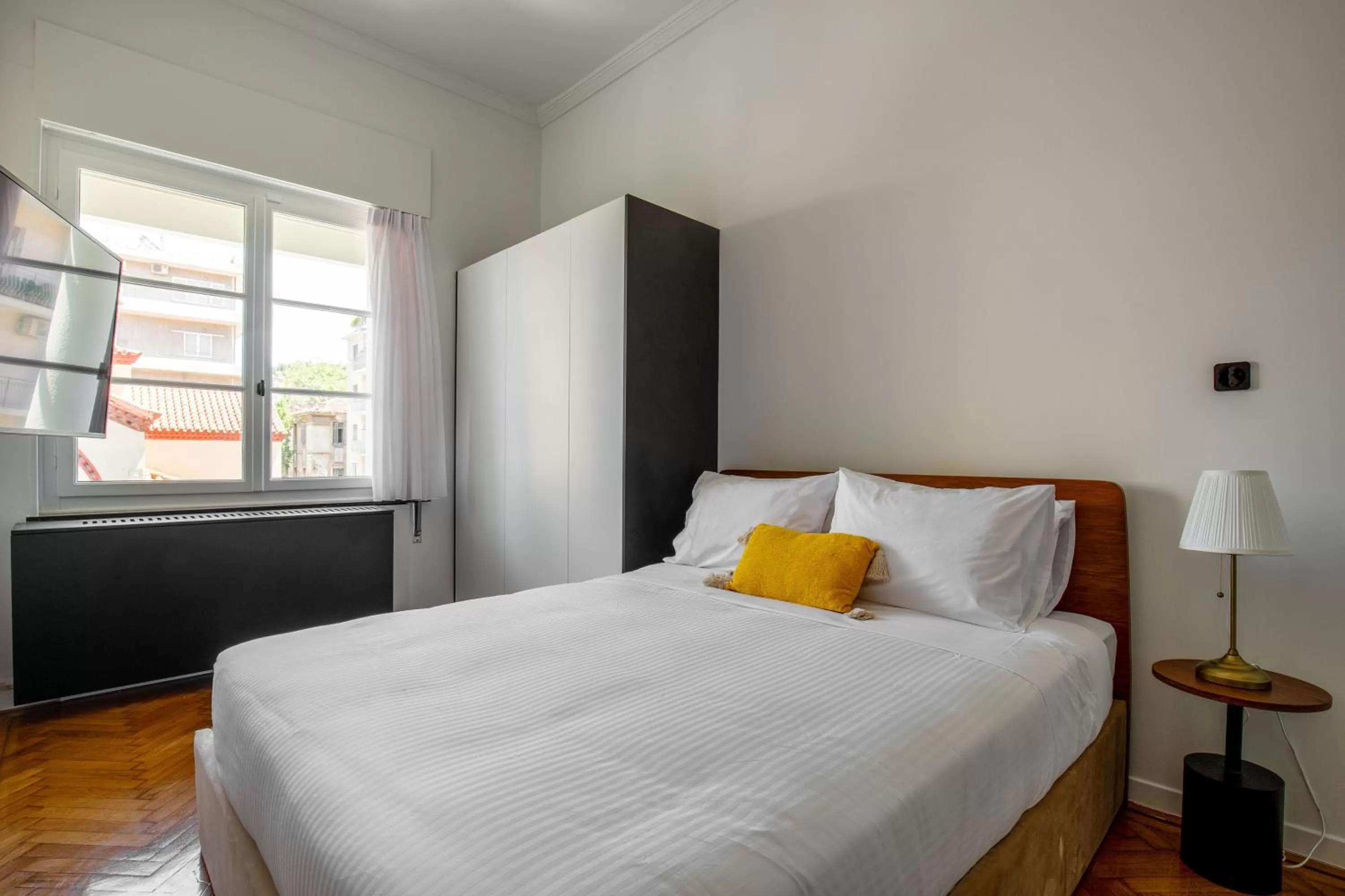 Bedroom, Bed in ZOIA The Met by UPSTREET