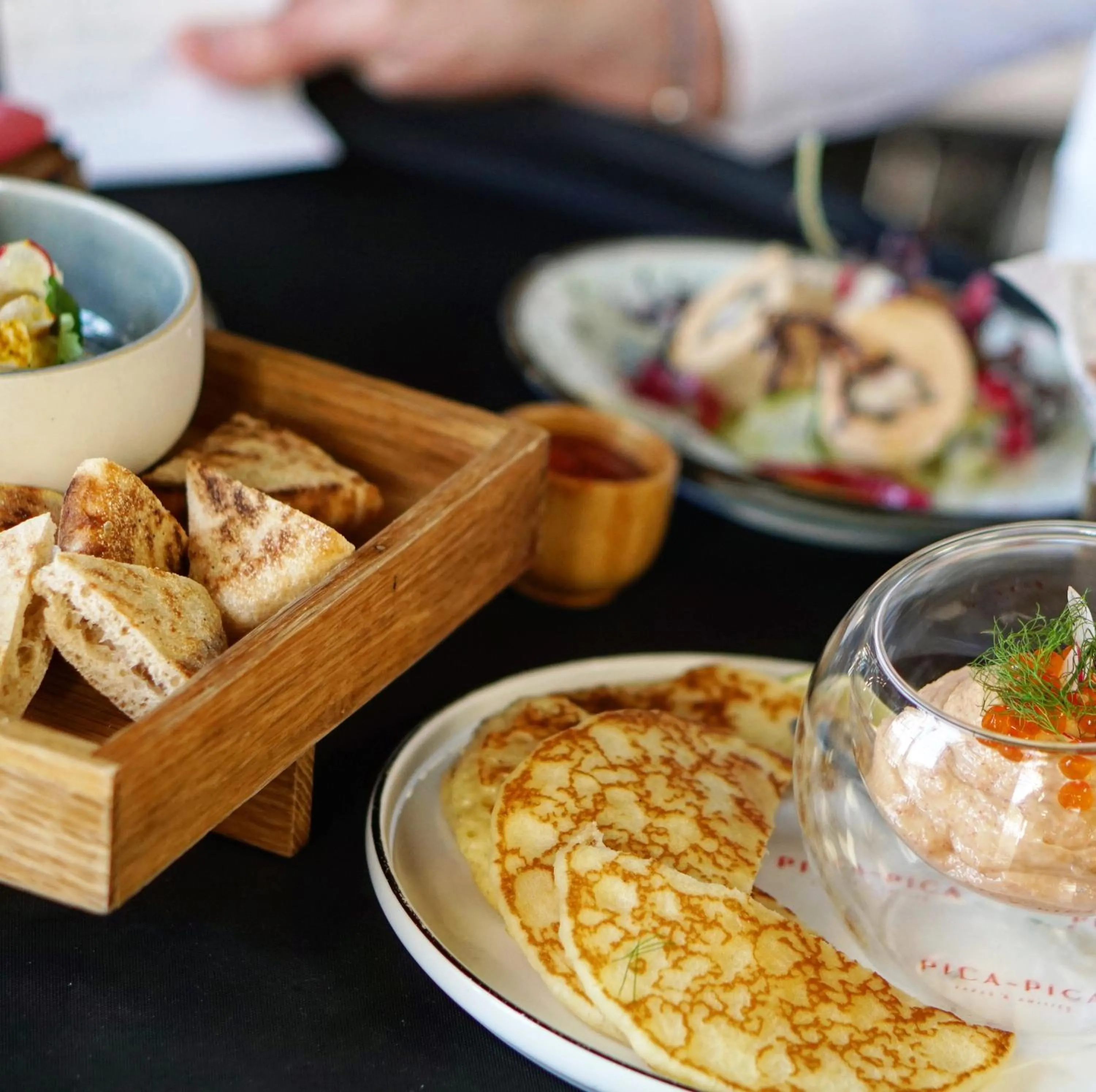 Food and drinks in Hôtel le XIX