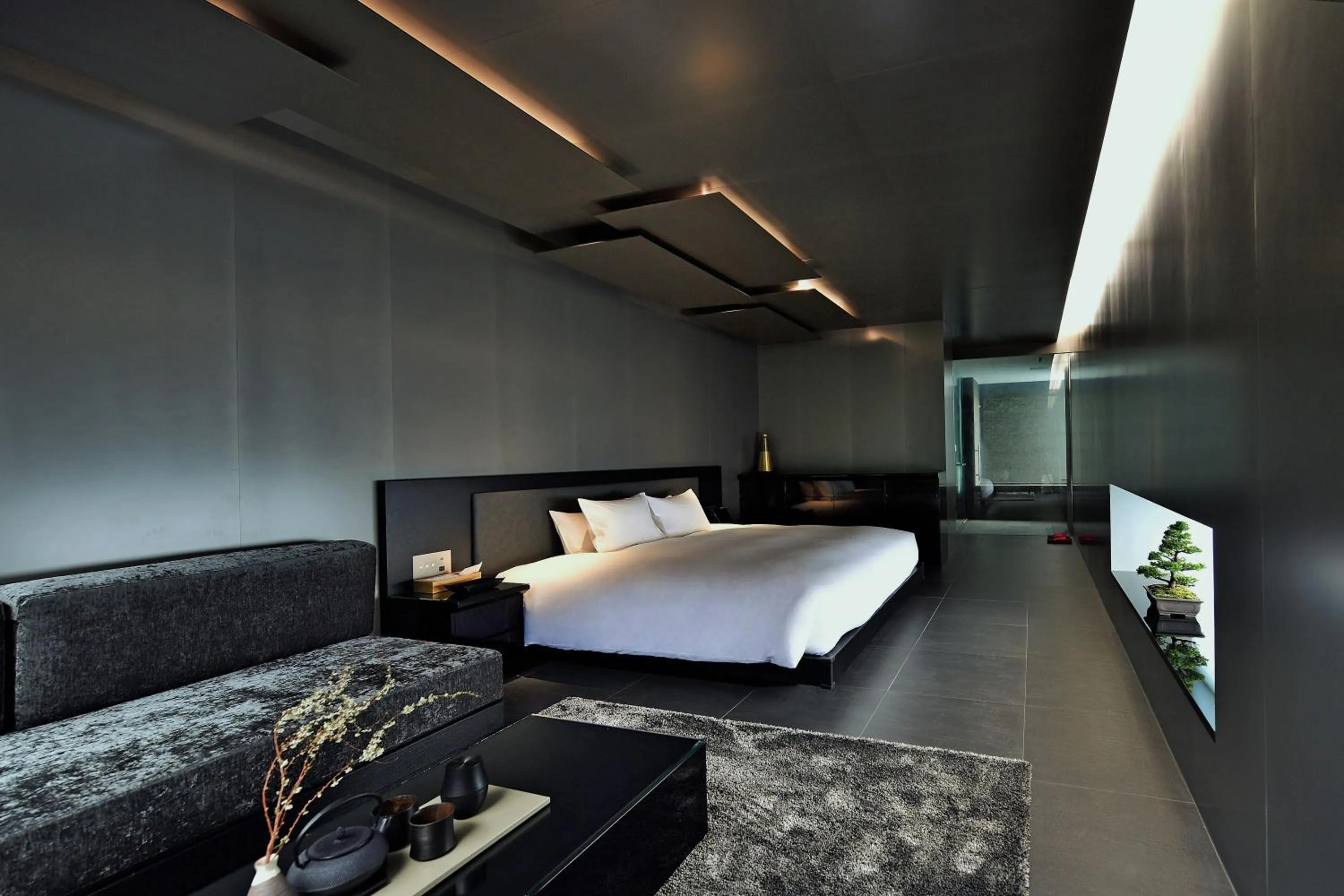 Photo of the whole room, Bed in MOGANA