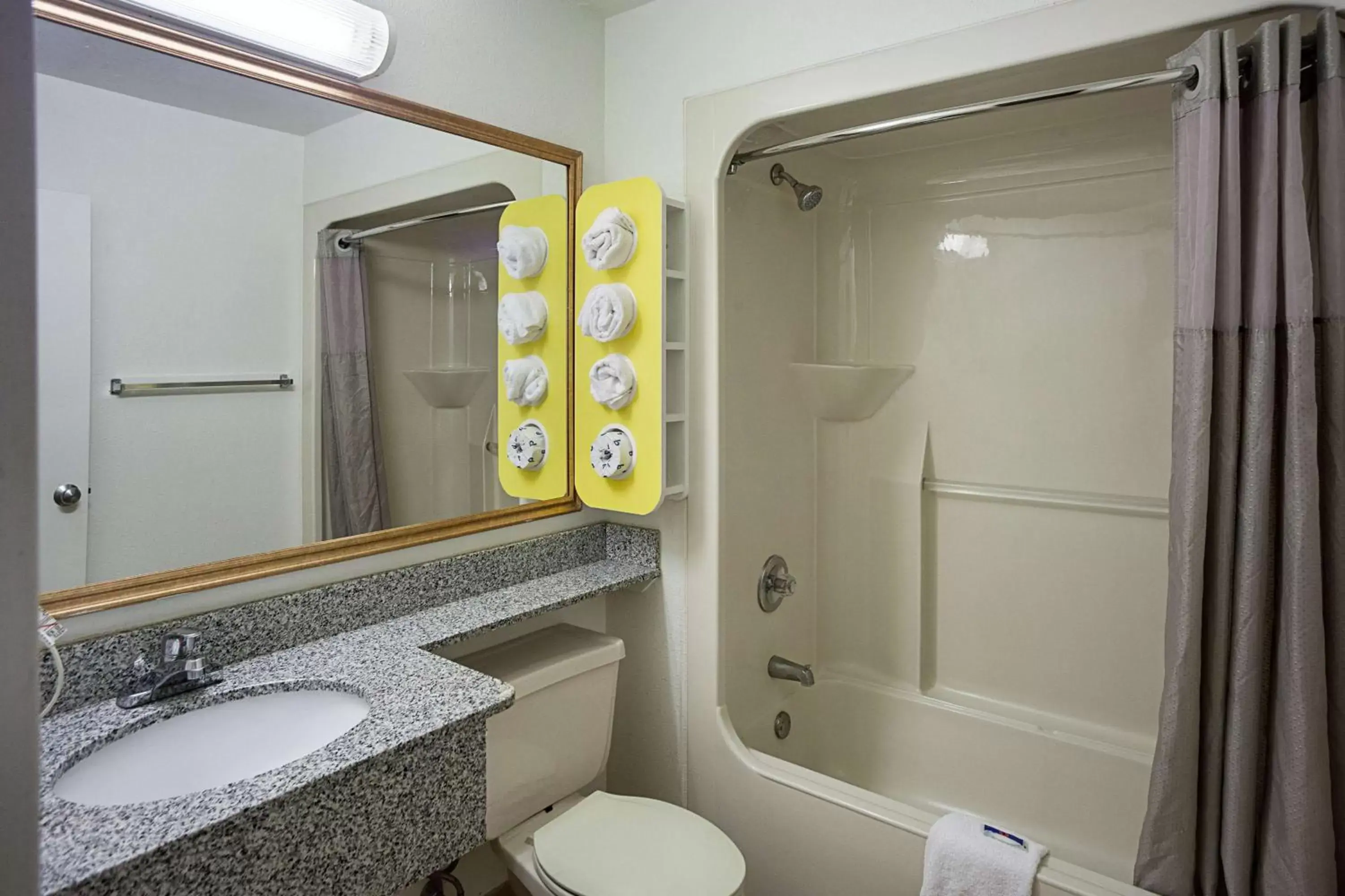 Shower, Bathroom in Motel 6-Binghamton, NY