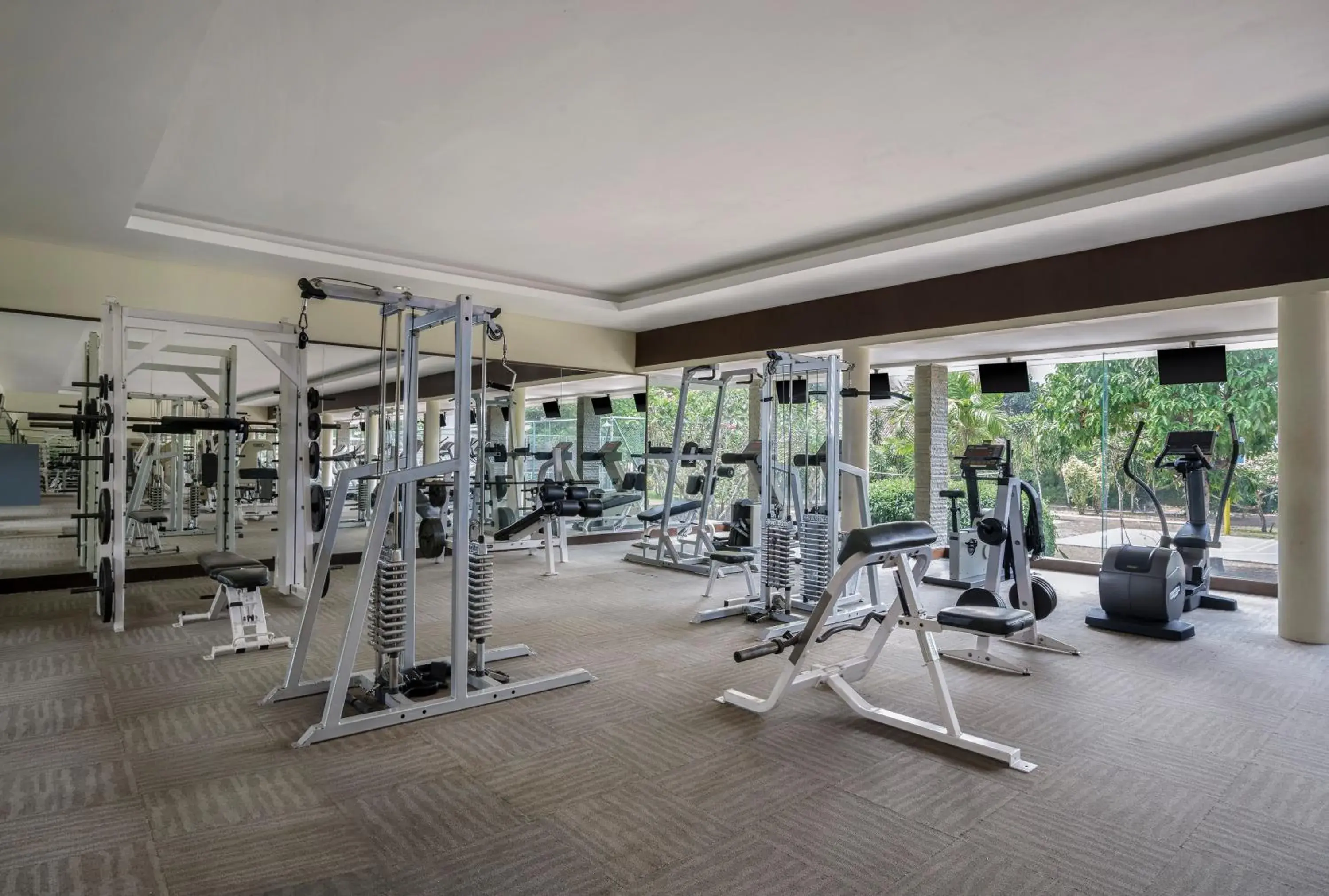 Fitness centre/facilities, Fitness Center/Facilities in Prime Plaza Hotel Jogjakarta