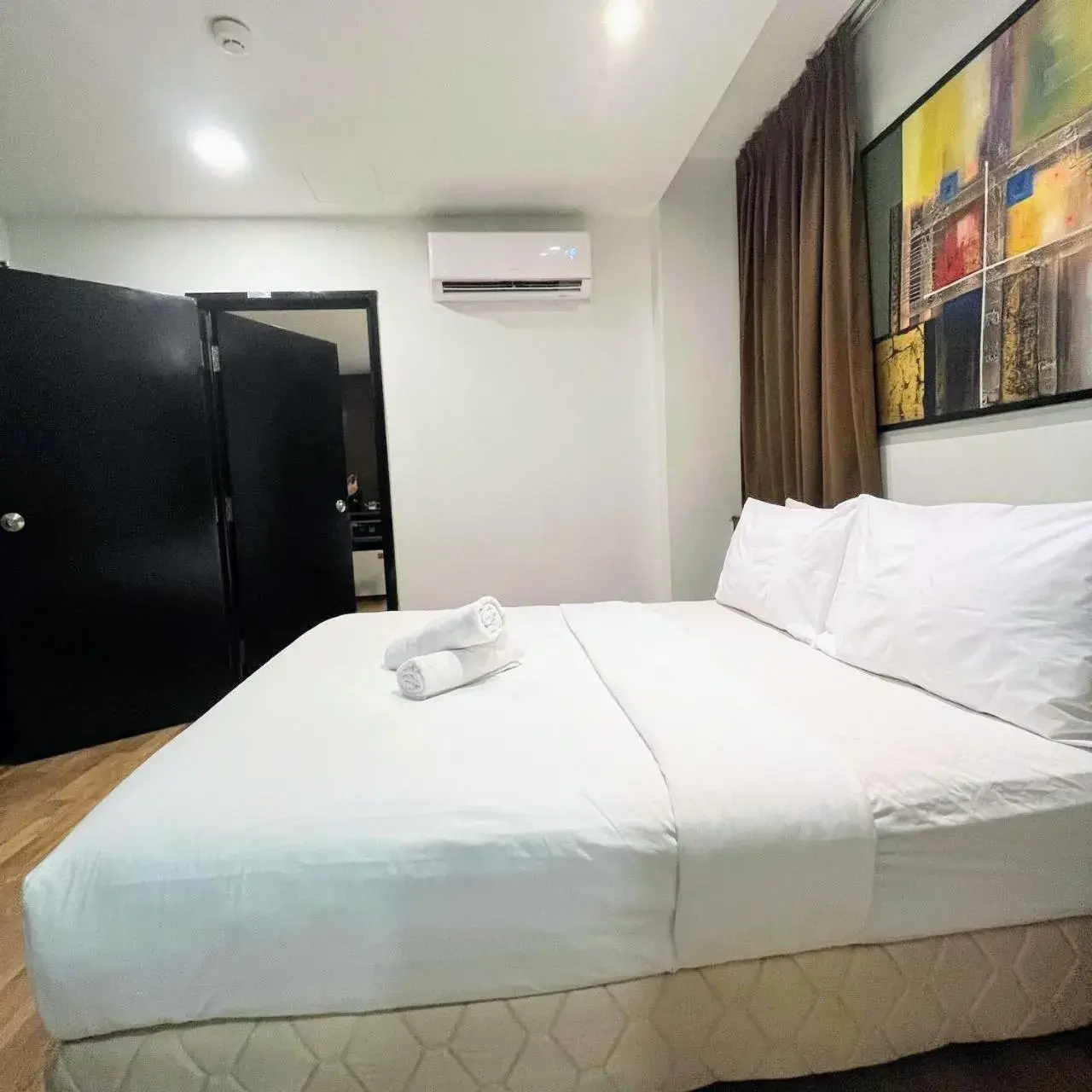 Bed in Frenz Hotel Kuala Lumpur