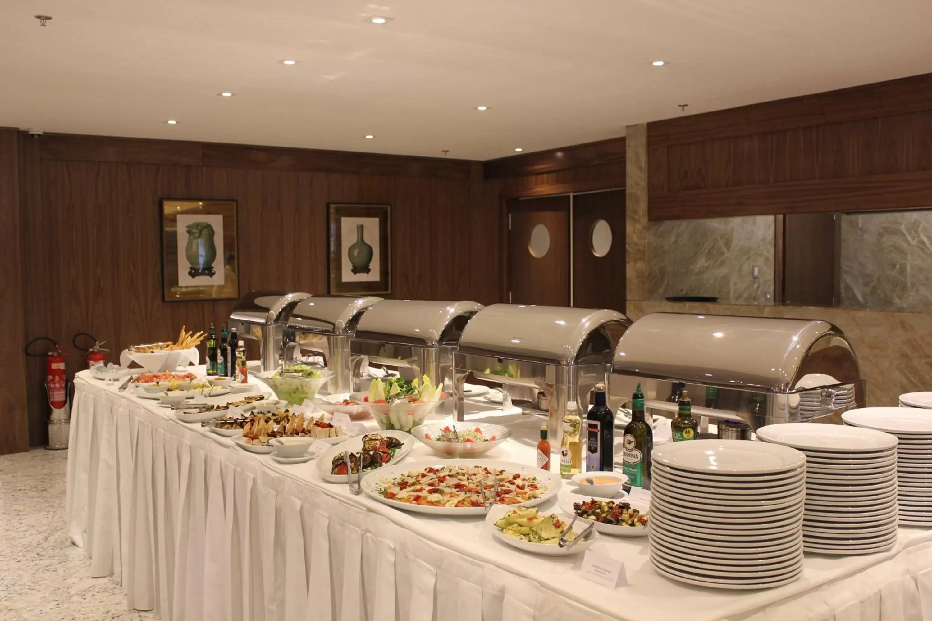 Restaurant/places to eat in Windsor Marapendi Hotel