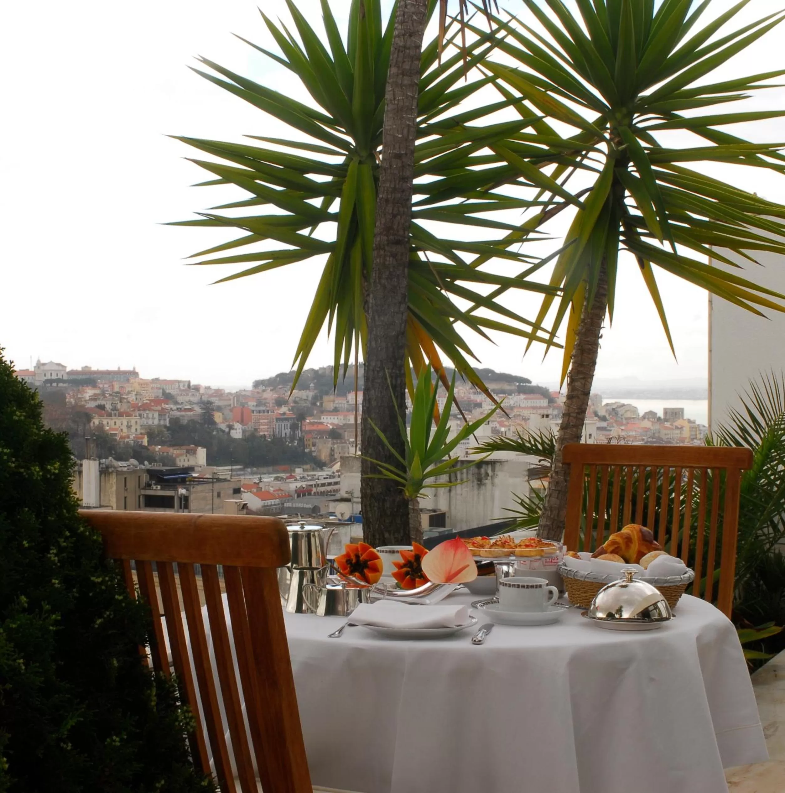 Restaurant/places to eat in Altis Suites Apartamentos Turísticos