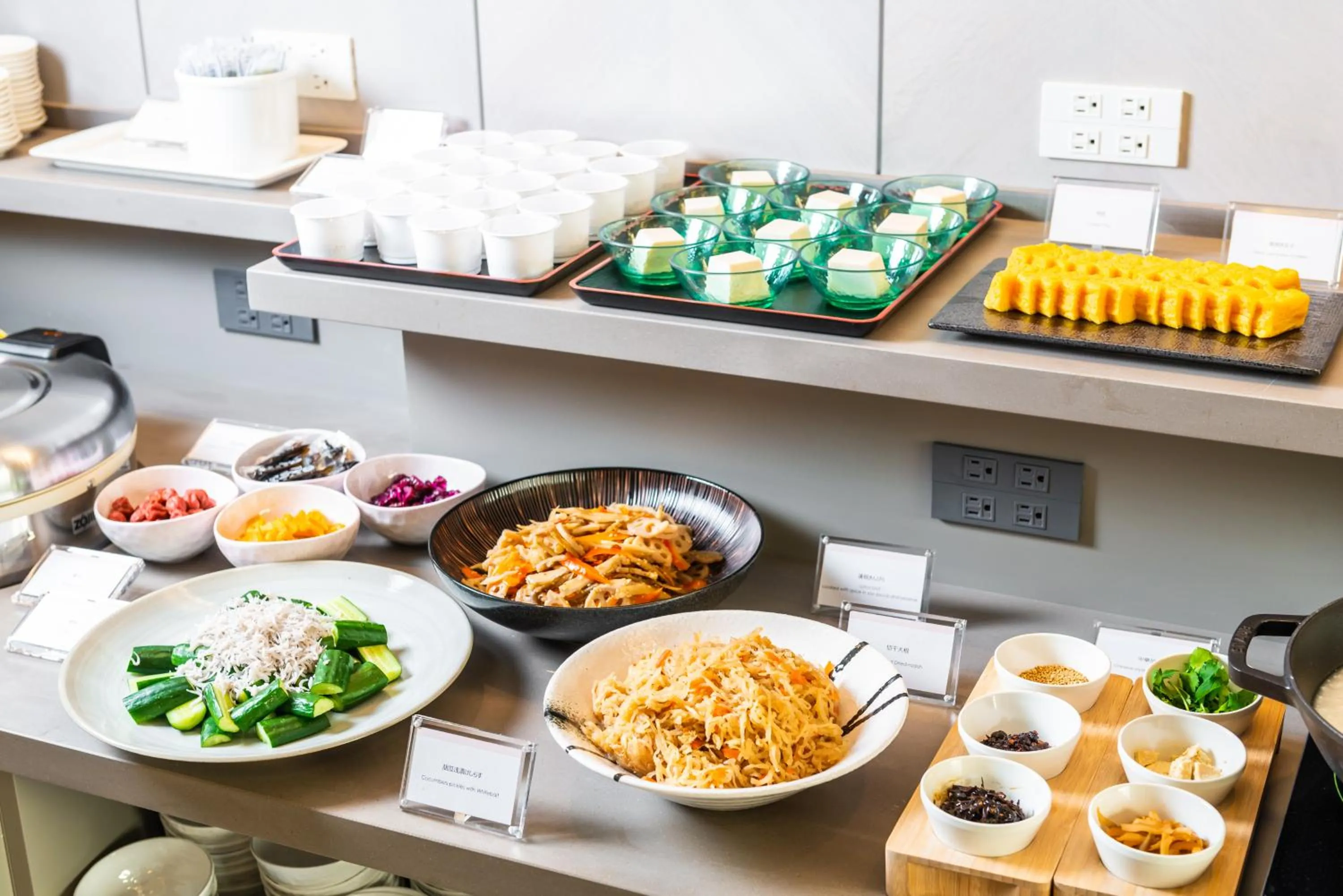 Restaurant/places to eat in HOTEL MYSTAYS Shimizu