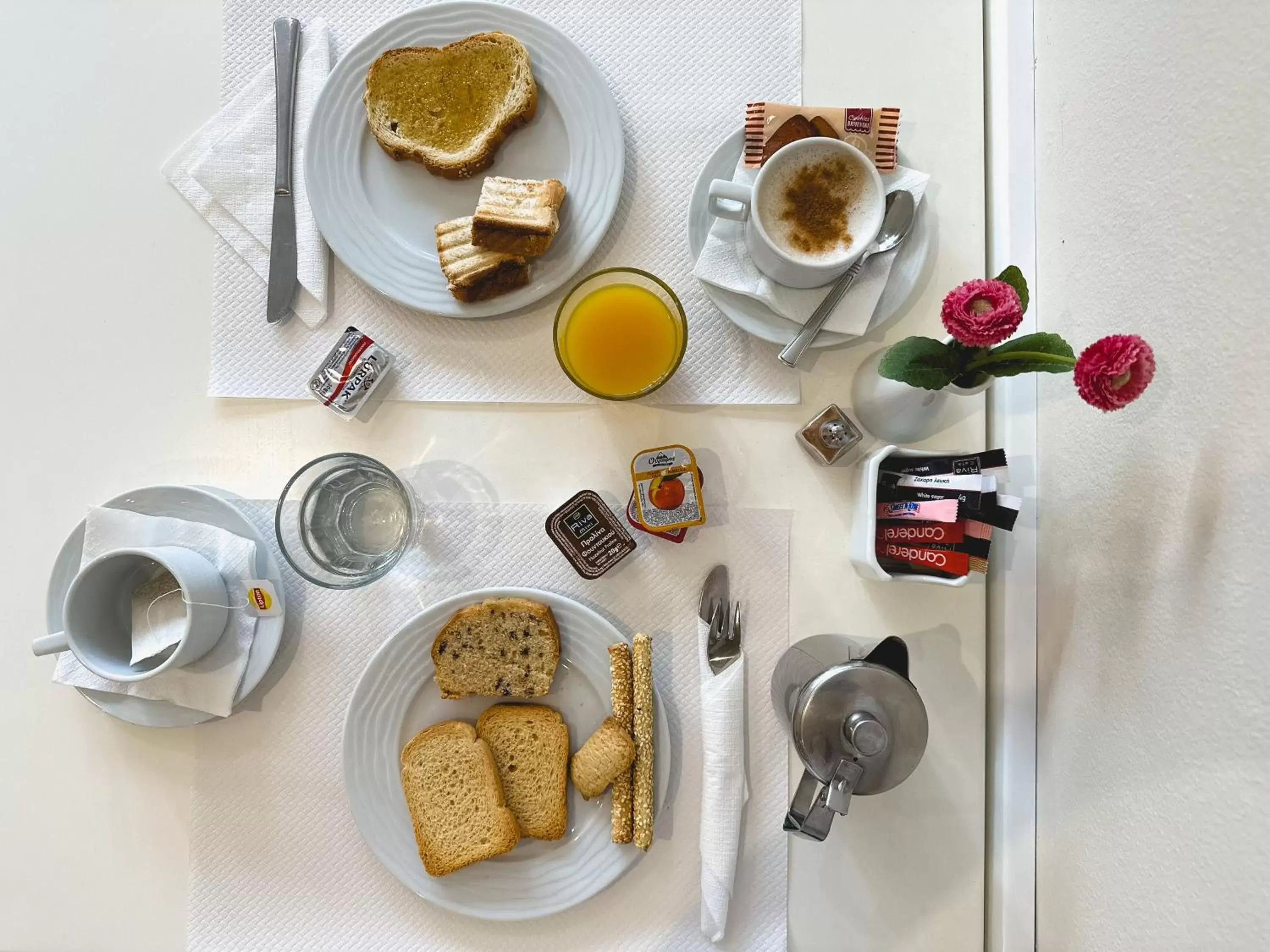 Breakfast in Anemoni Piraeus Hotel