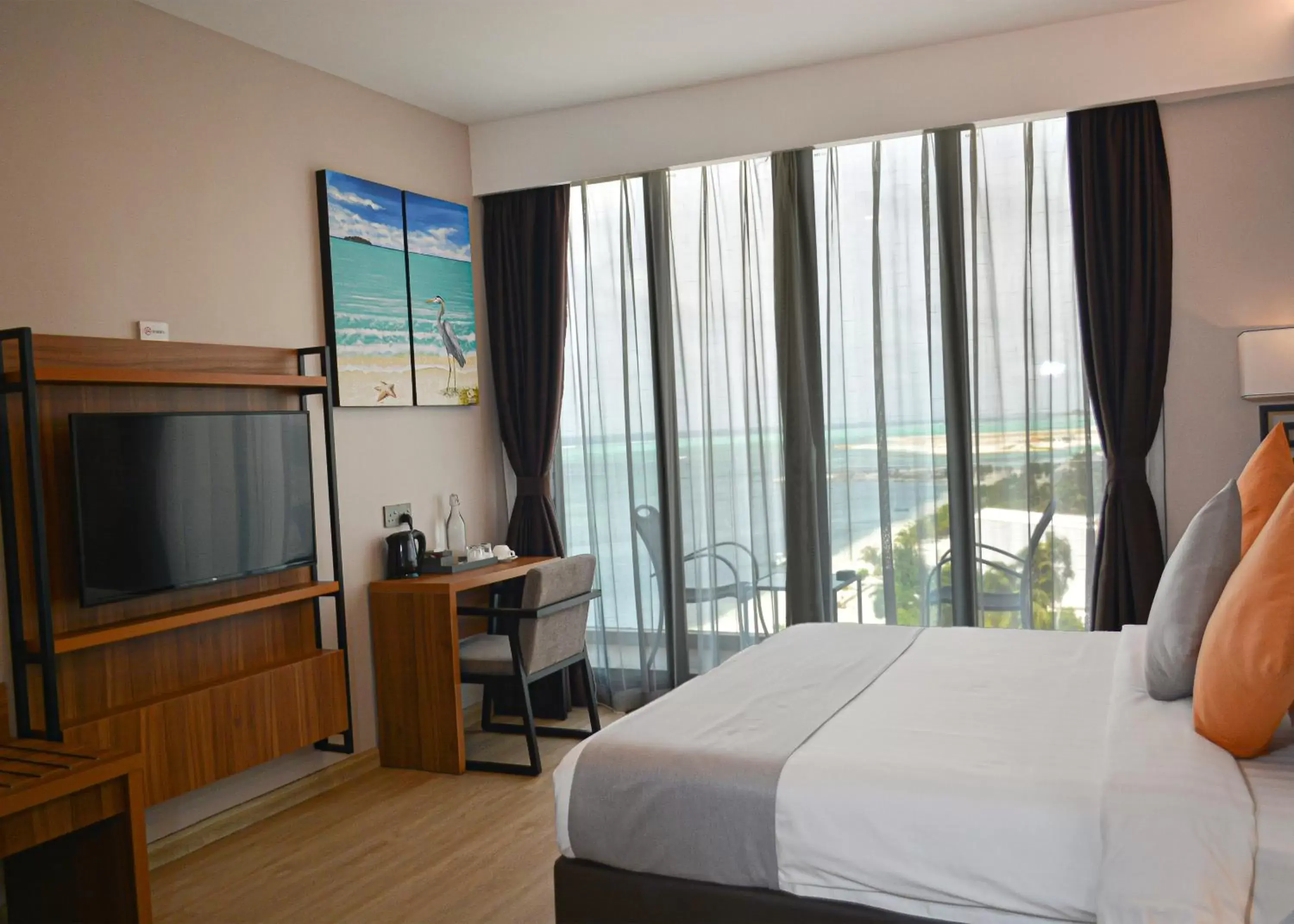 Bed in Triton Prestige Seaview and Spa