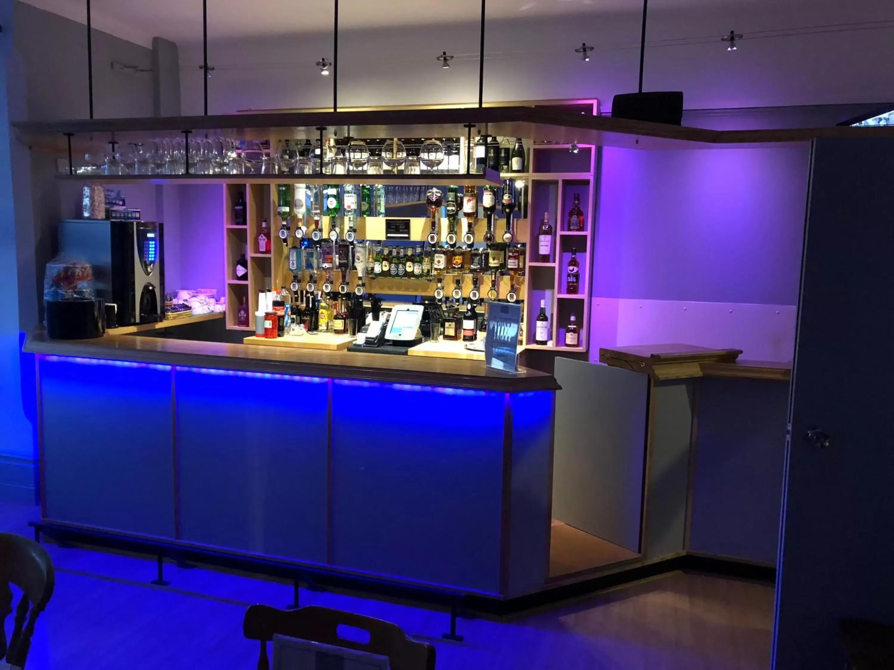 Lounge or bar, Lounge/Bar in The Clee Hotel - Cleethorpes, Grimsby, Lincolnshire