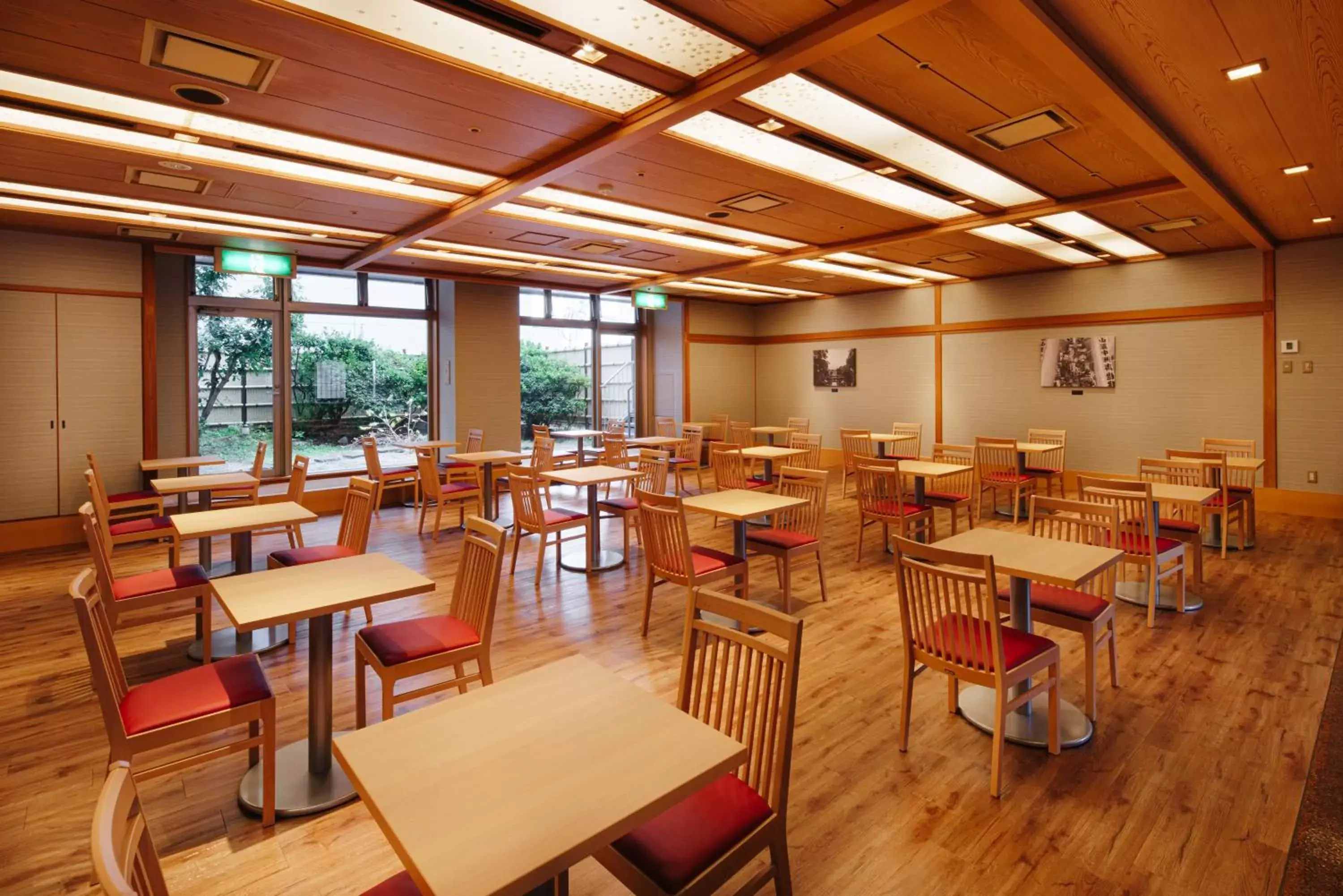 Restaurant/Places to Eat in Hakata Nakasu Washington Hotel Plaza