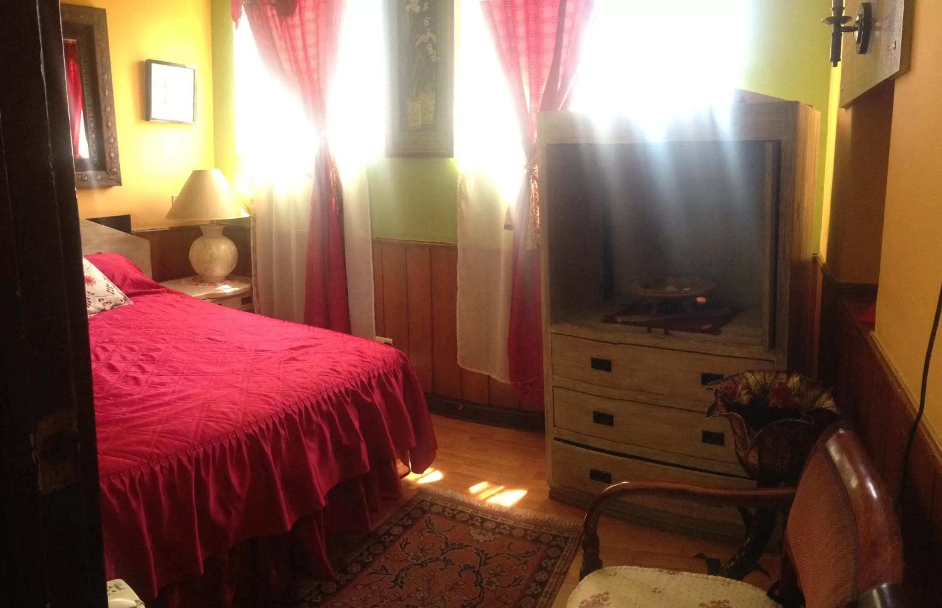 Bedroom, Bed in Hotel La Castellana