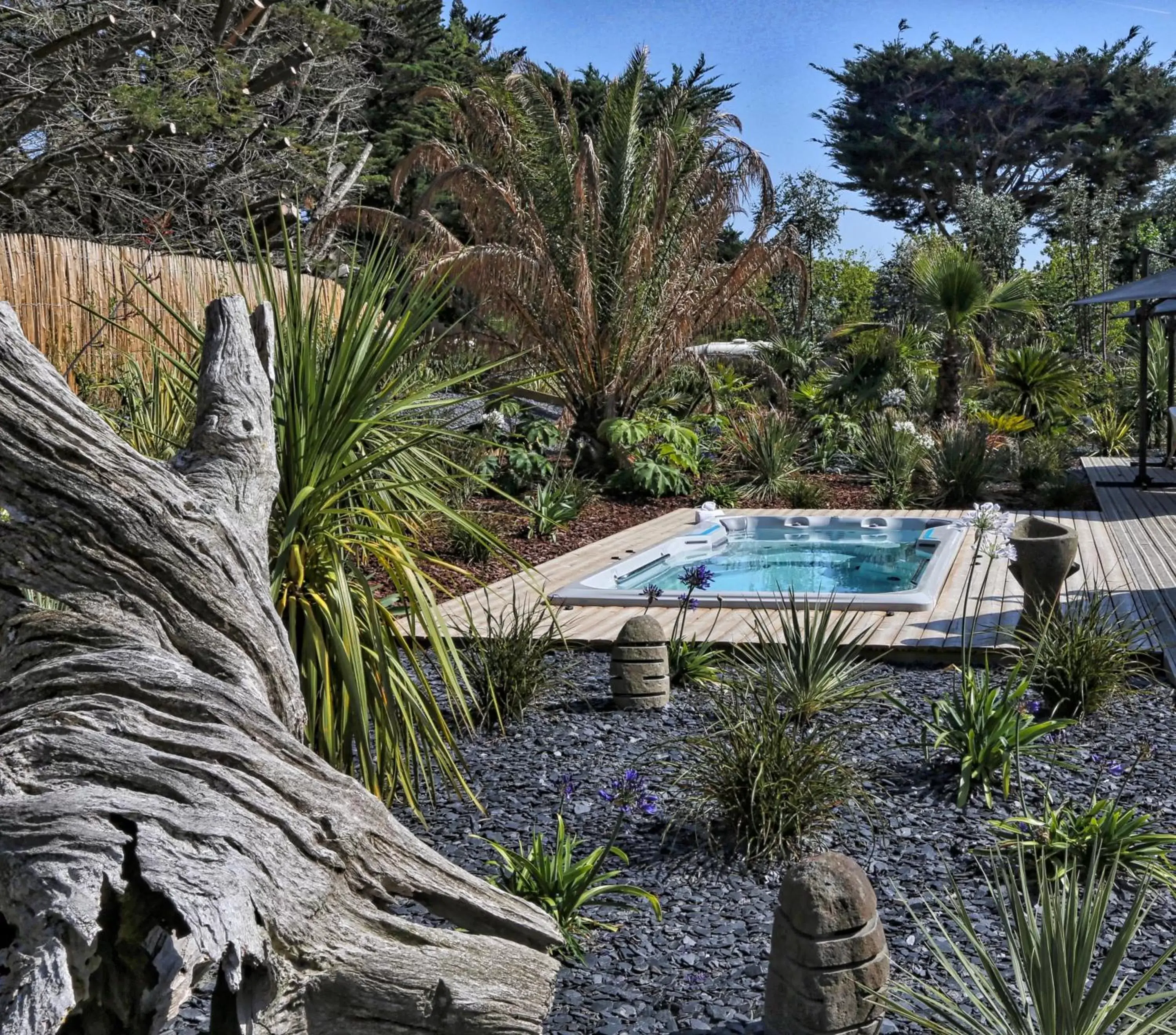 Pool View in Domaine Le Sherwood