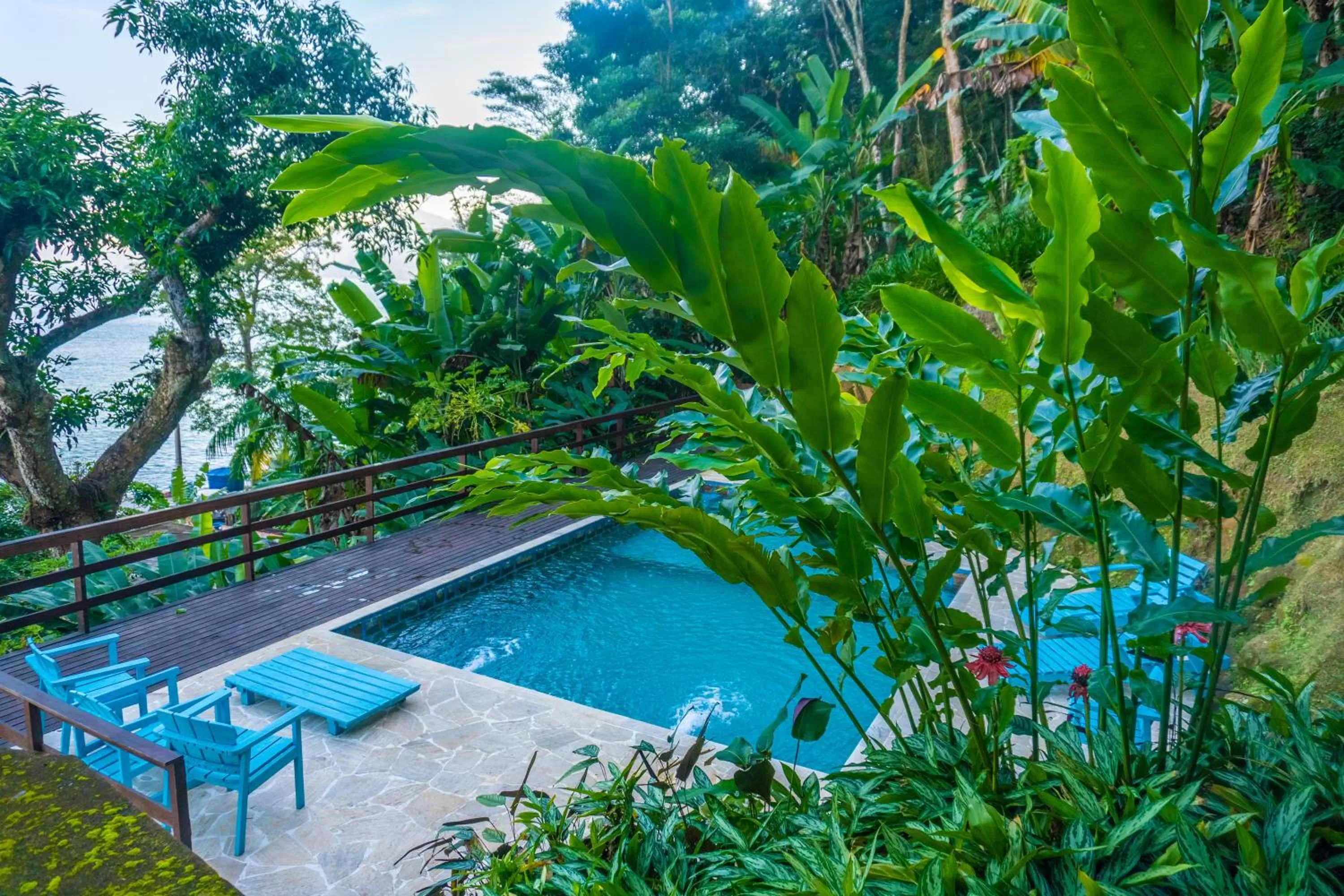 Swimming pool in Pousada Piquara