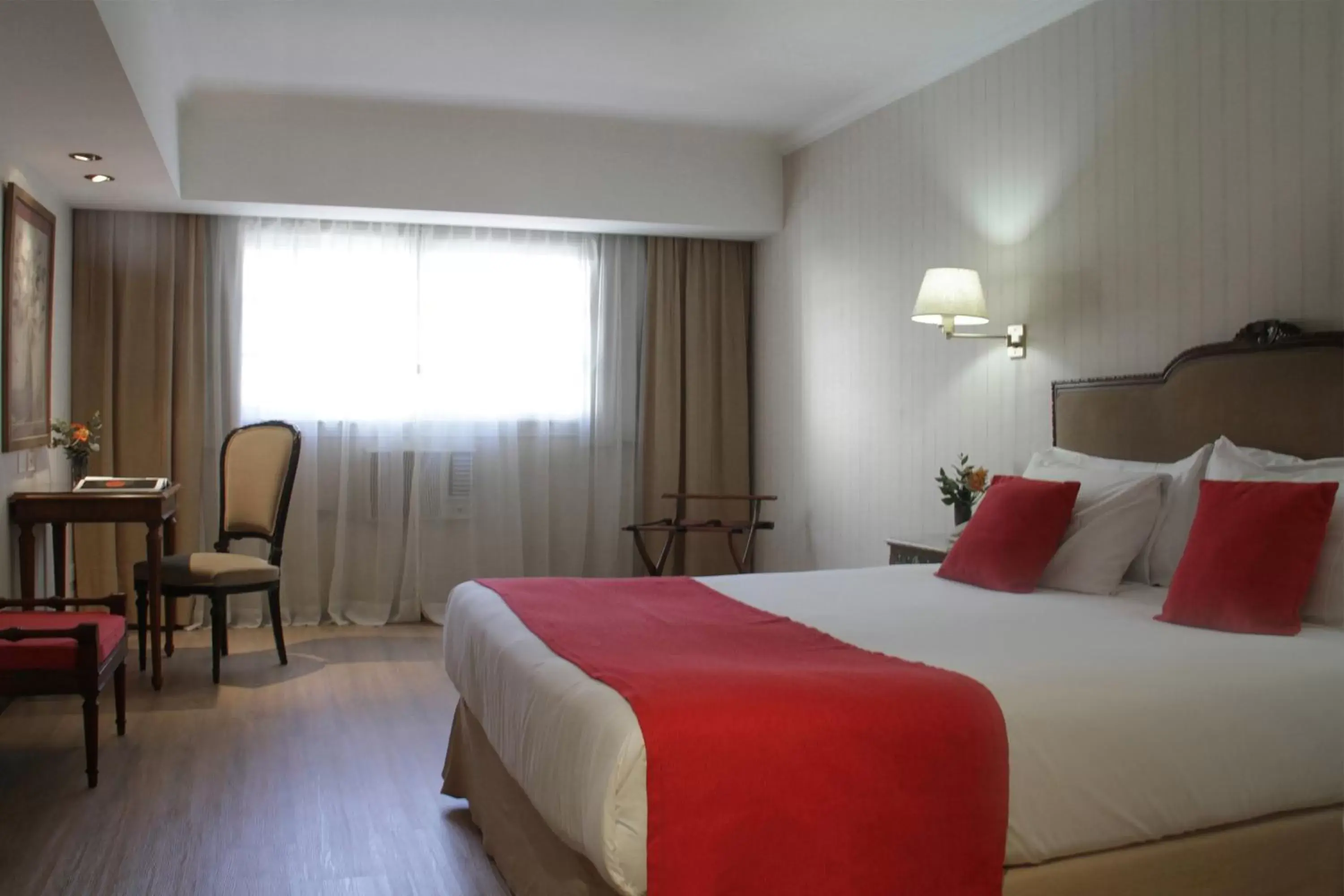 Photo of the whole room, Bed in Ramada by Wyndham Buenos Aires Centro