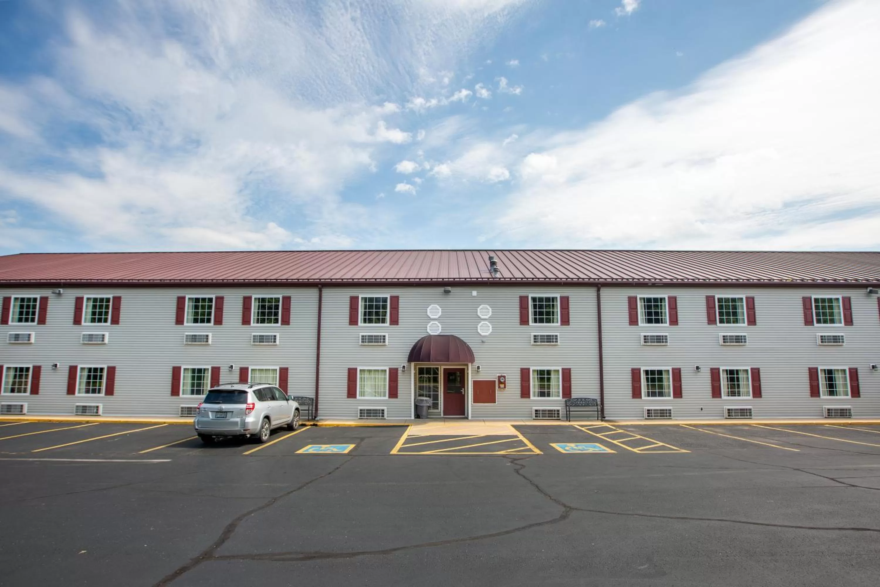 Property building in Rosebud Inn