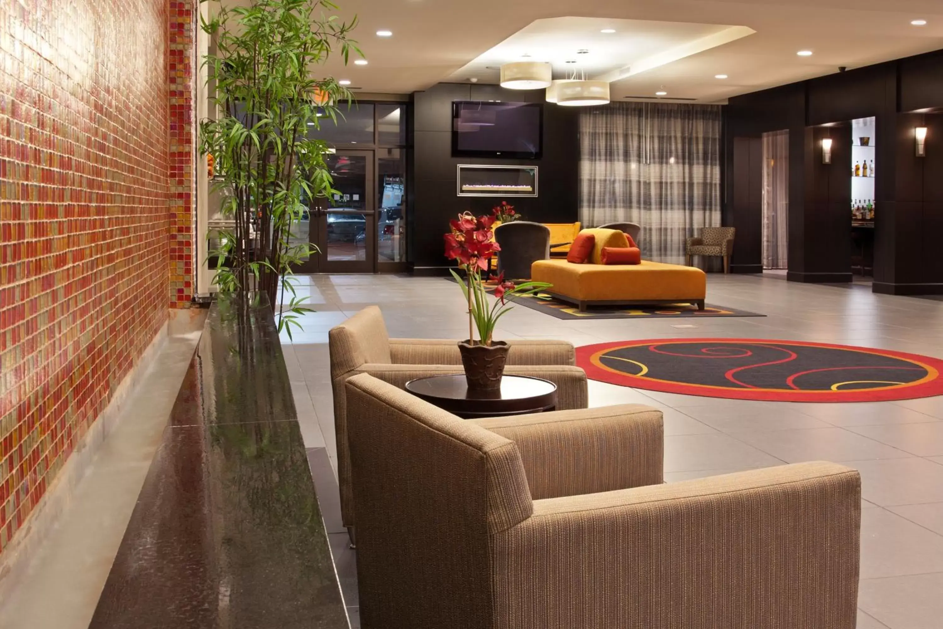 Lobby or reception, Lobby/Reception in Holiday Inn Columbus-Hilliard, an IHG Hotel