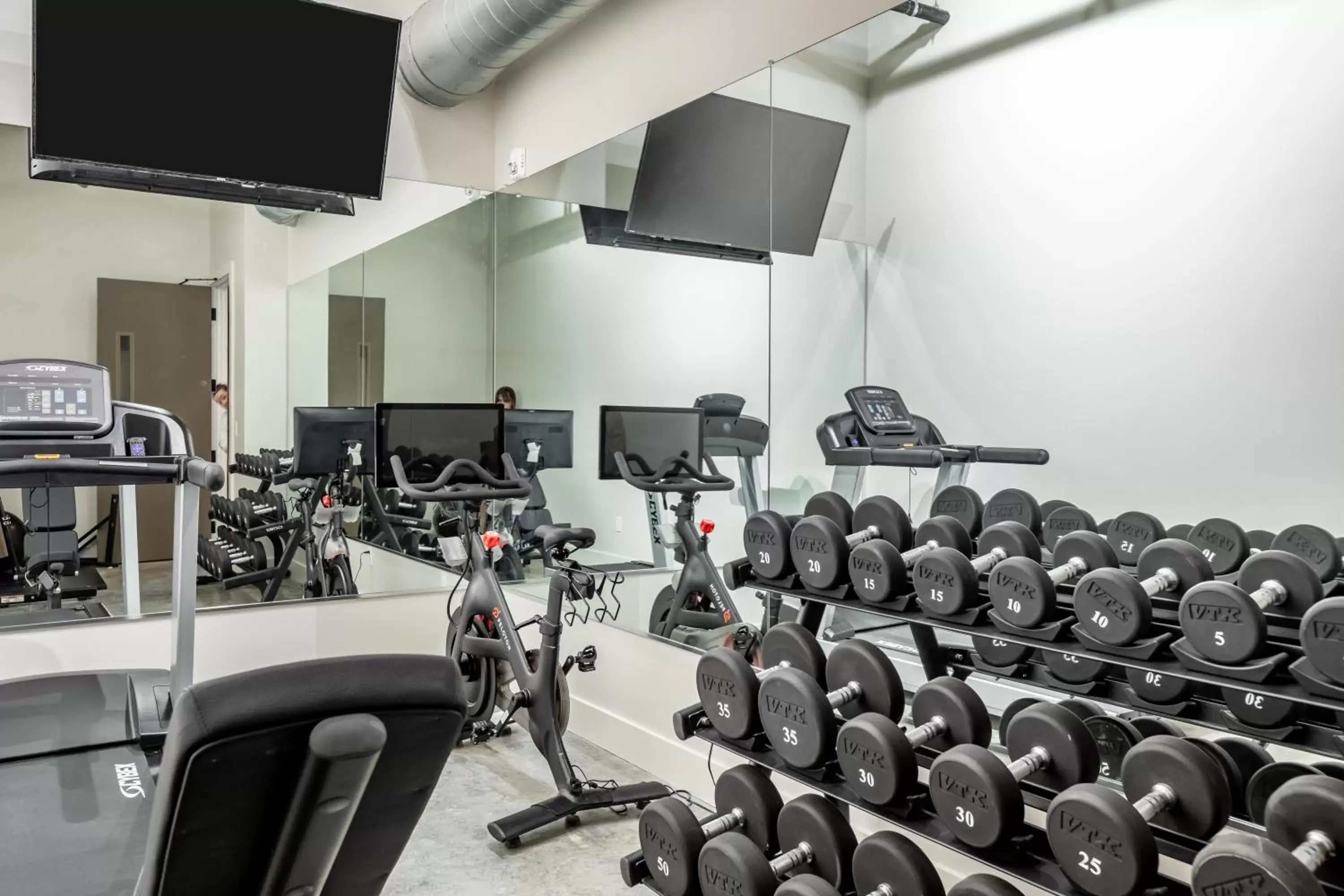 Fitness centre/facilities, Fitness Center/Facilities in Mint House New Orleans - Riverside