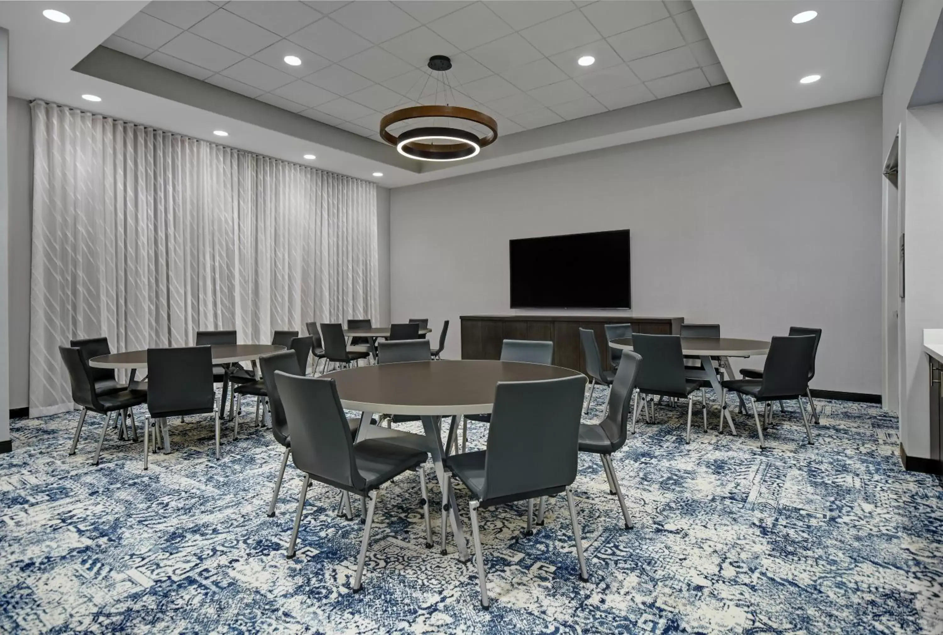 Meeting/conference room in Holiday Inn Express - Houston - Galleria Area, an IHG Hotel