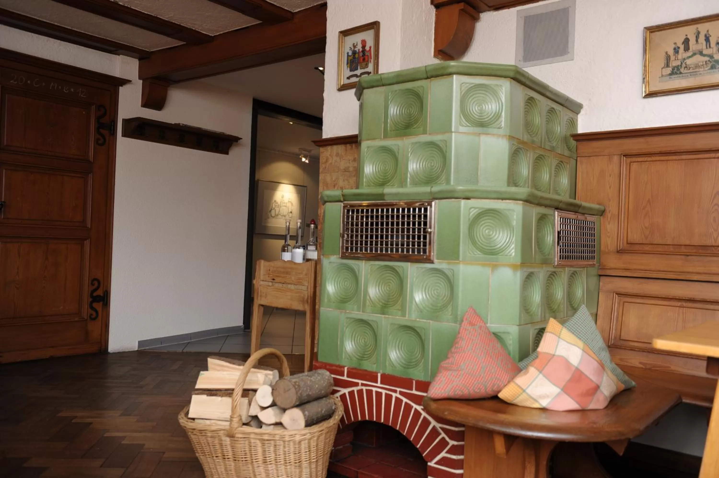 Restaurant/places to eat in Hotel Gasthaus Adler