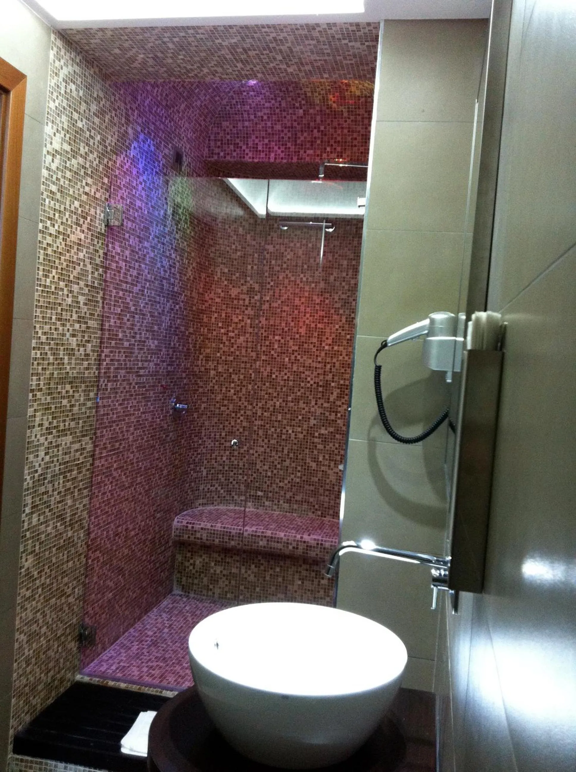 Bathroom in Hotel Cimarosa