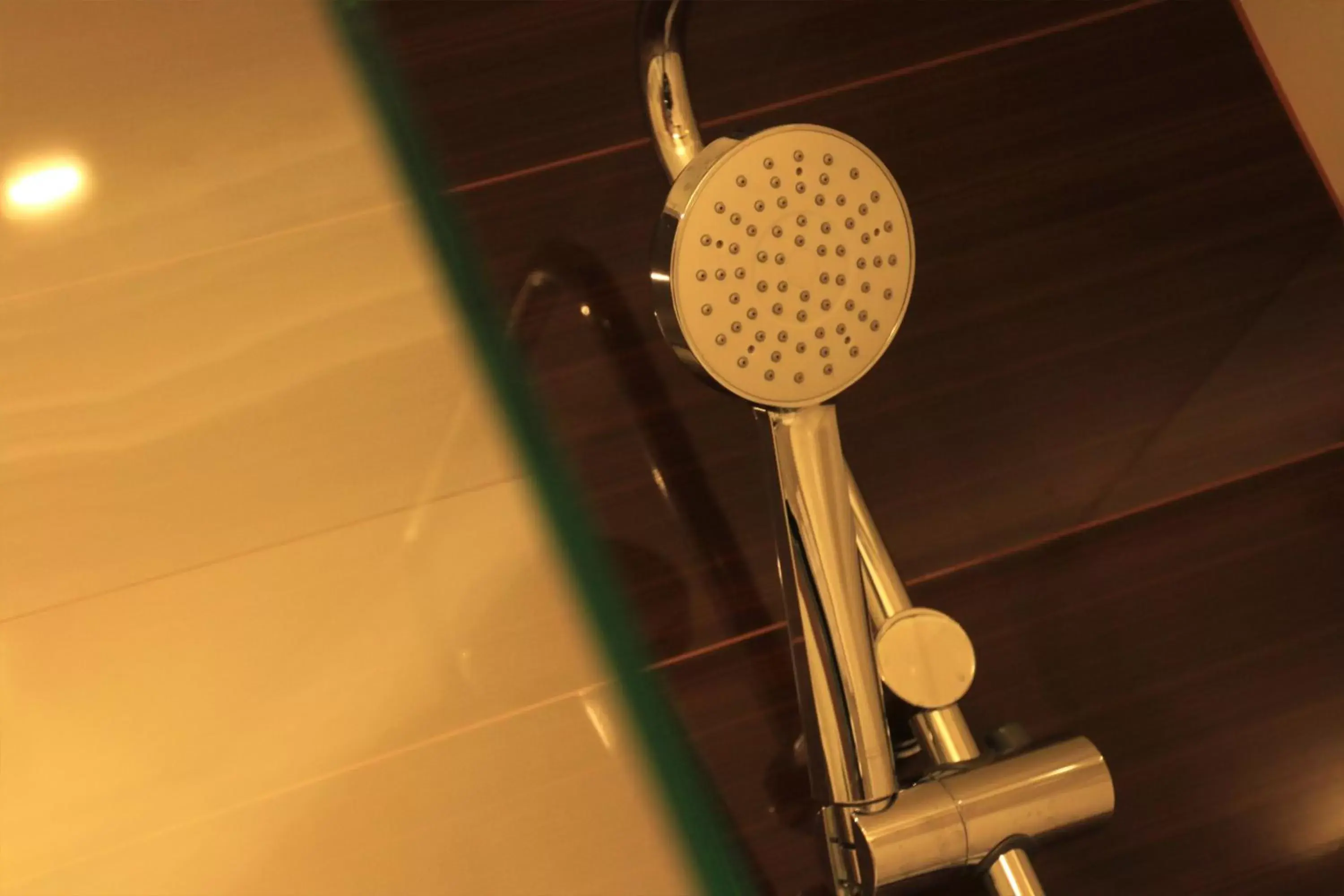Shower, Bathroom in Hotel da Bolsa