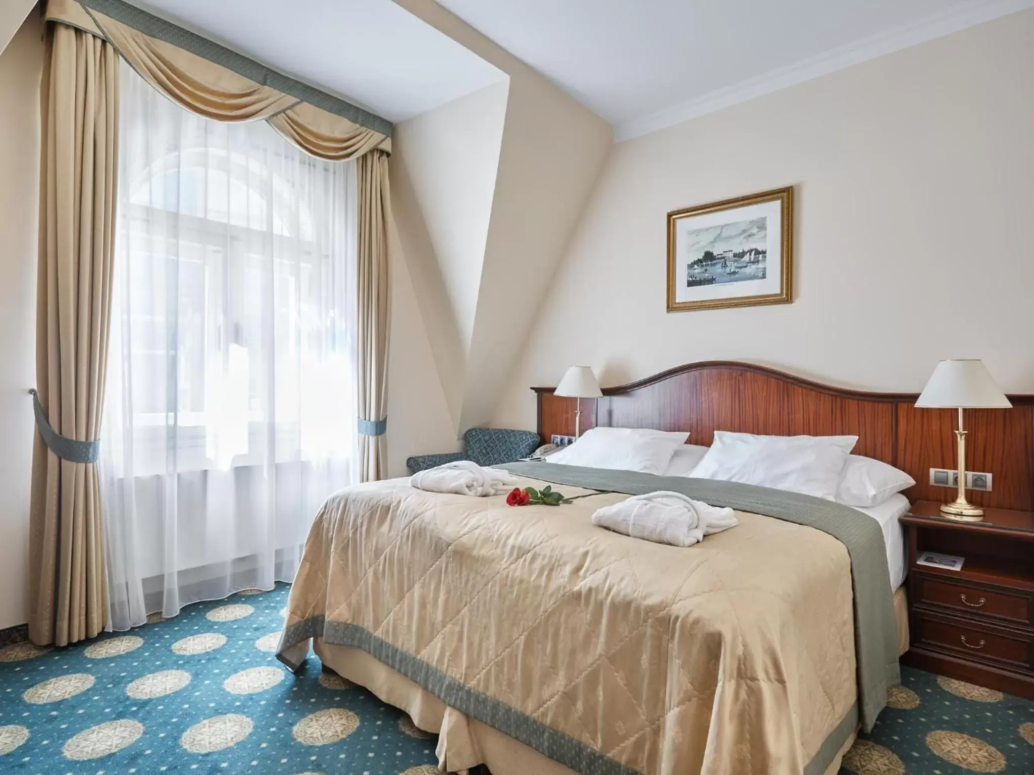 Family Apartment with Air Conditioning in Hotel Romance Family Apartment with Air Conditioning in Hotel Romance
