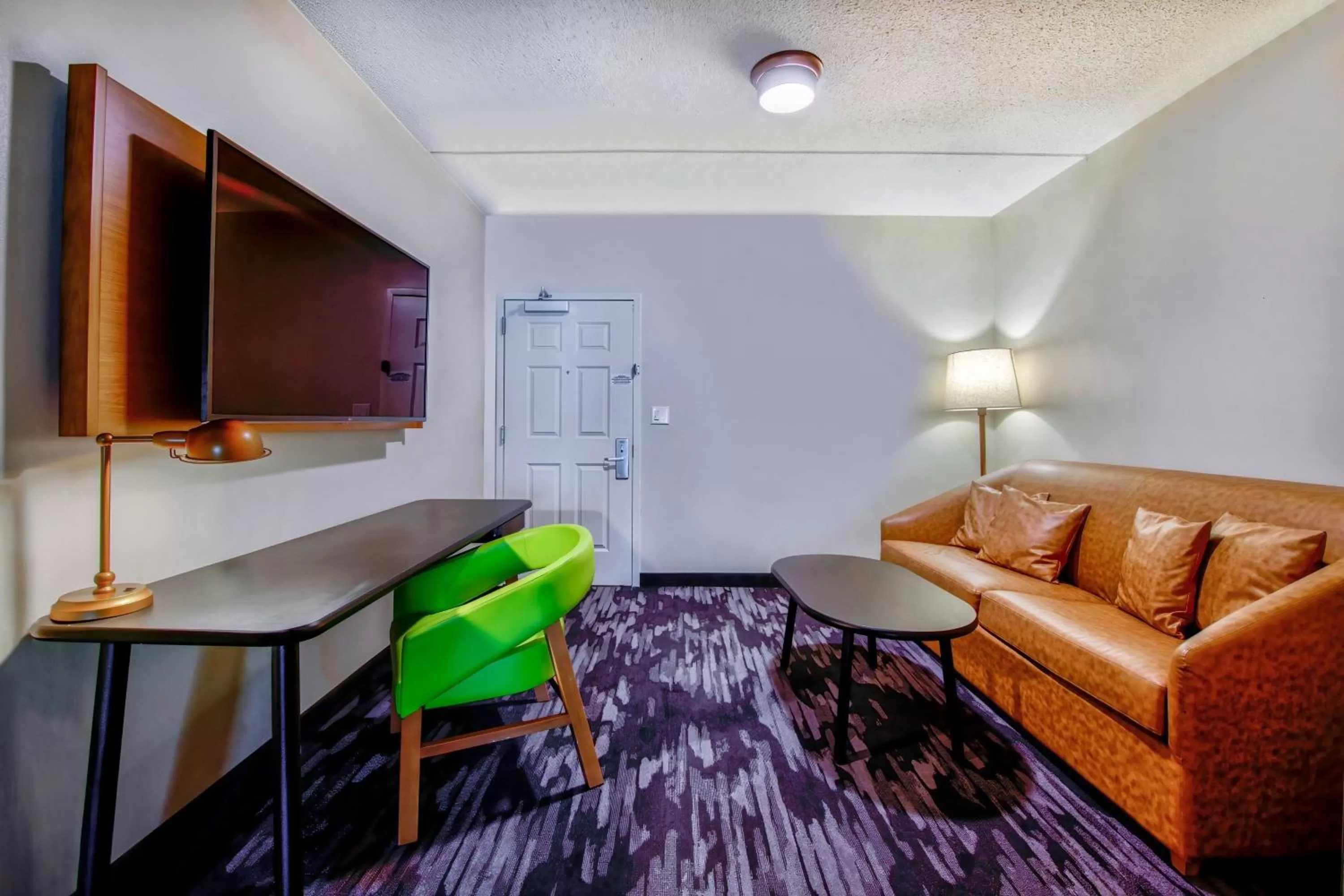Living room in Fairfield Inn & Suites by Marriott Cortland